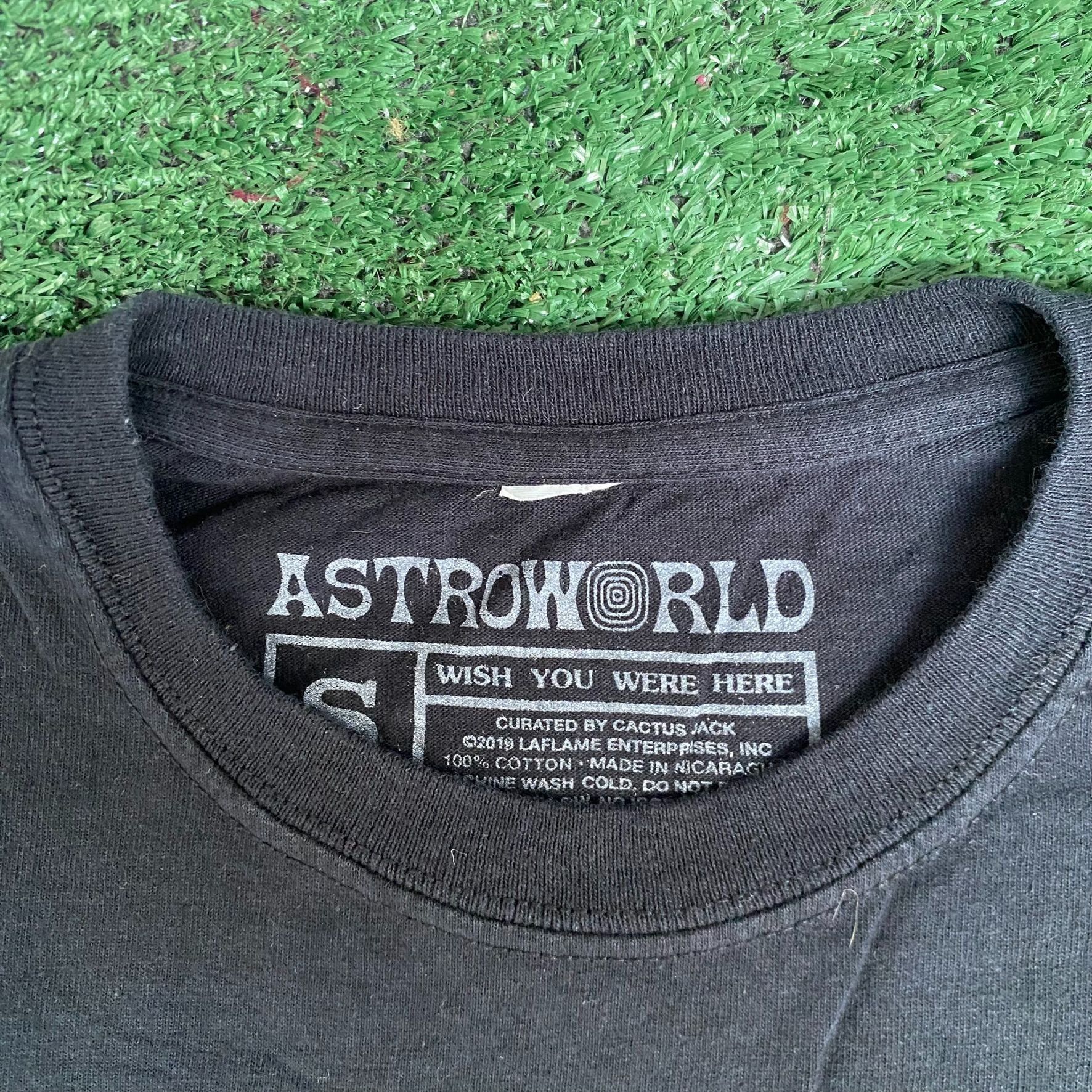 Rap Tees Travis Scott Astroworld Tour Shirt Trap Concert Merch Tee Size US S / EU 44-46 / 1 - 4 Thumbnail