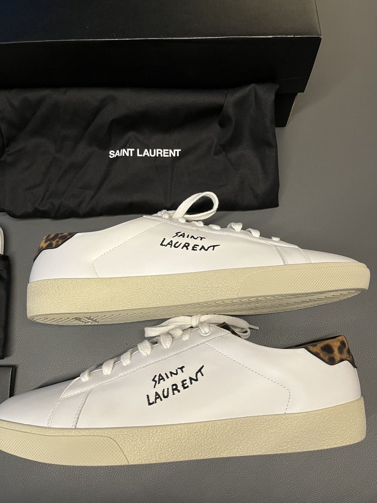 Saint Laurent Paris Super Runway Brand New Saint Laurent Logo Moon Plus Sneaker Size US 11.5 / EU 44-45 - 13 Thumbnail