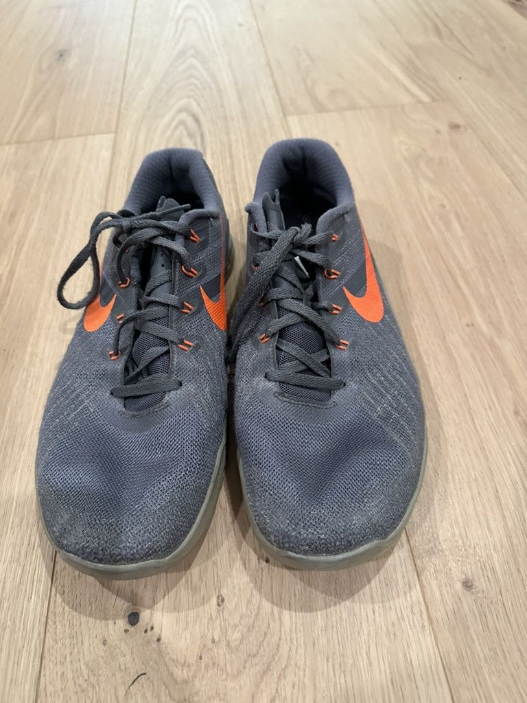 Nike Nike Mens Metcon 3 Training Shoes Gray Orange Size US 10.5 / EU 43-44 - 3 Thumbnail