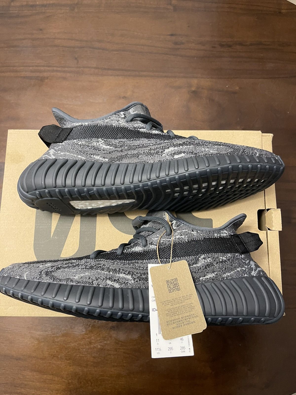 Yeezy Adidas Yeezy Boost 350 V2 “MX Dark Salt” Size 11.5 New Size US 11.5 / EU 44-45 - 1 Thumbnail