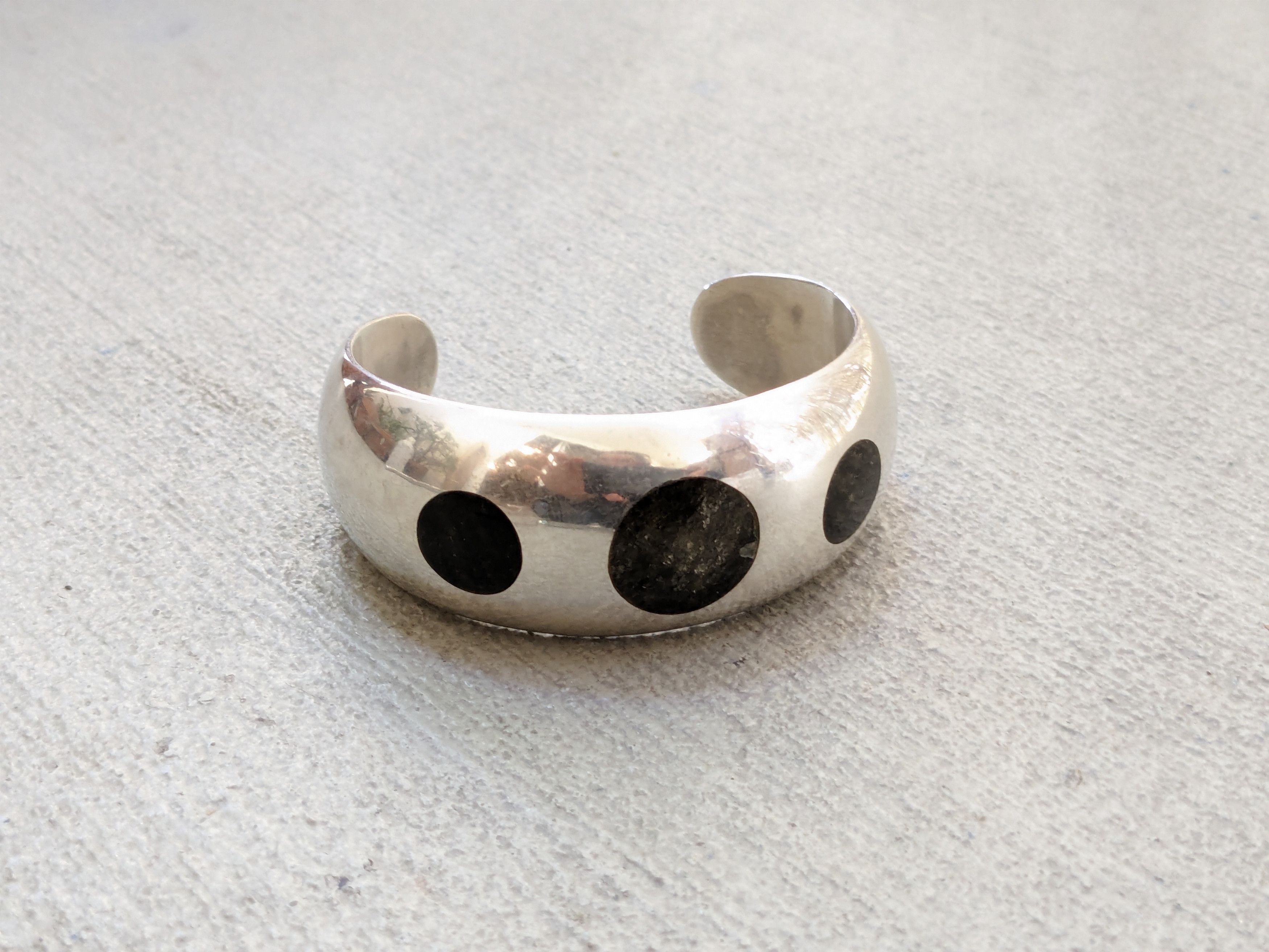 Other Vintage Sterling Silver Bracelet Cuff Black Round 5" Modern Size ONE SIZE - 1 Thumbnail