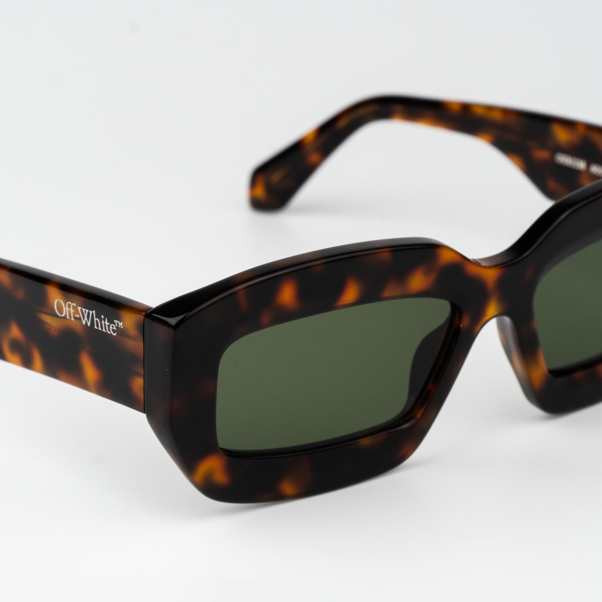 Off-White Off-White CHARLOTTE Sunglasses OERI138 6055 NEW AUTHENTIC Size ONE SIZE - 9 Thumbnail