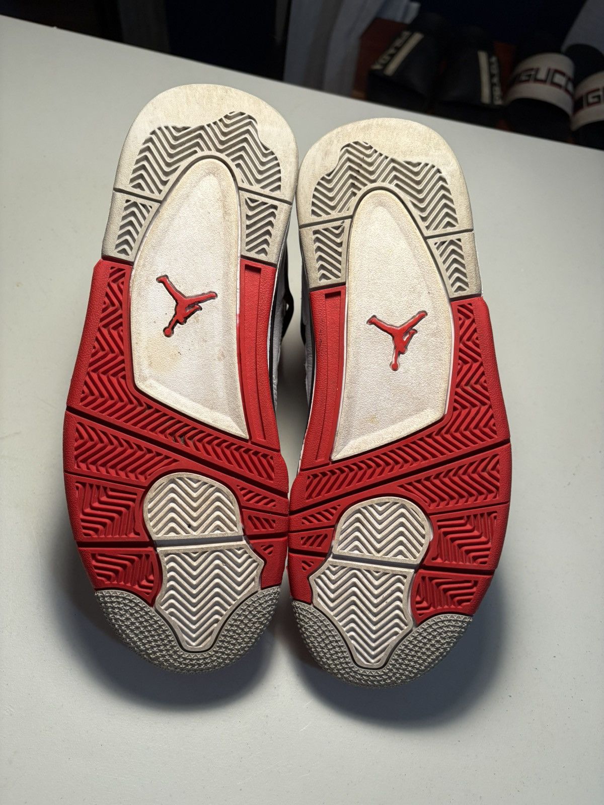 Jordan Brand Jordan 1 Fire Red Size US 7 / EU 40 - 6 Thumbnail
