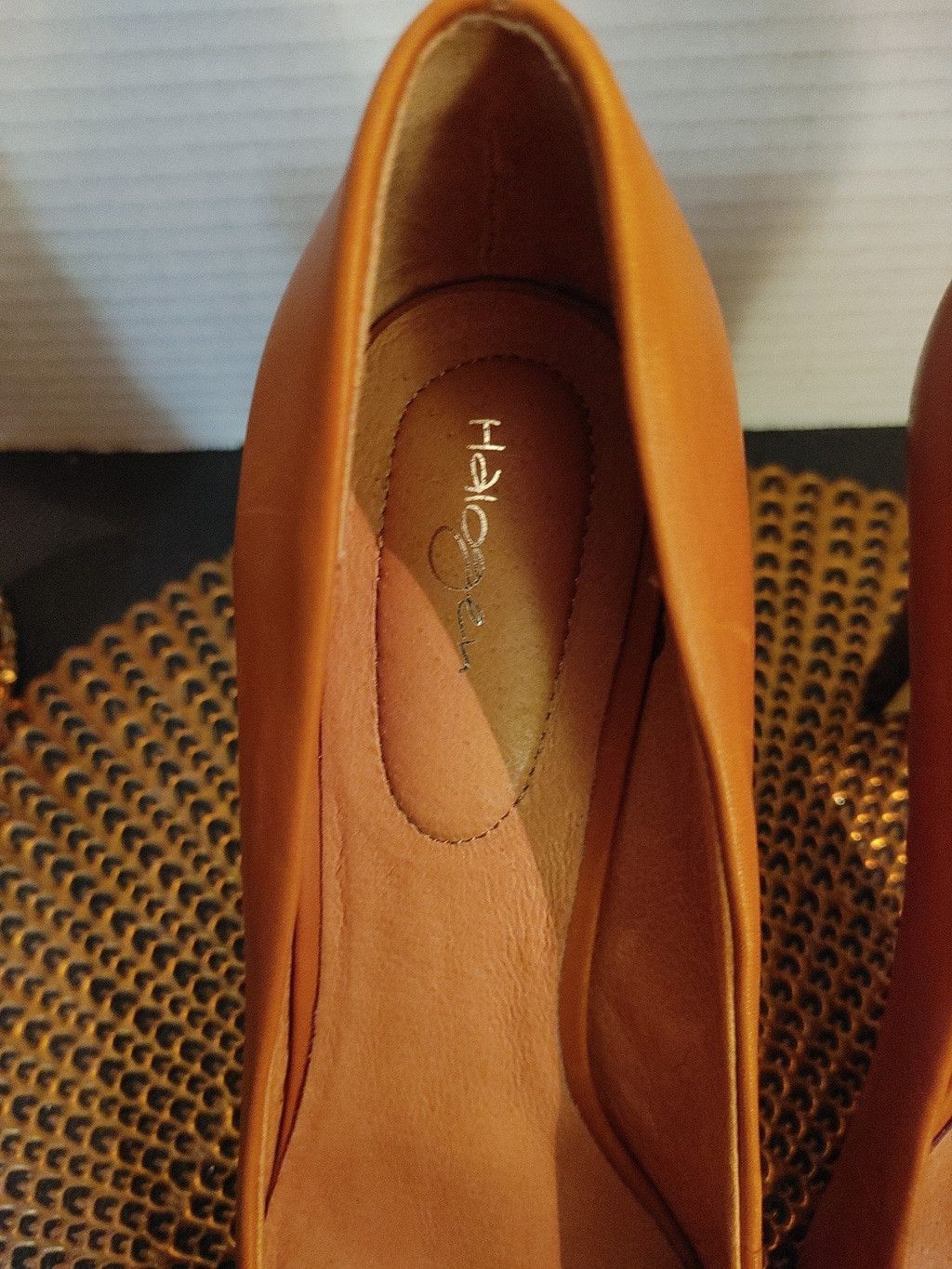 Halo Halogen Classic Heels Size 9.5 Size US 9 / IT 39 - 4 Thumbnail