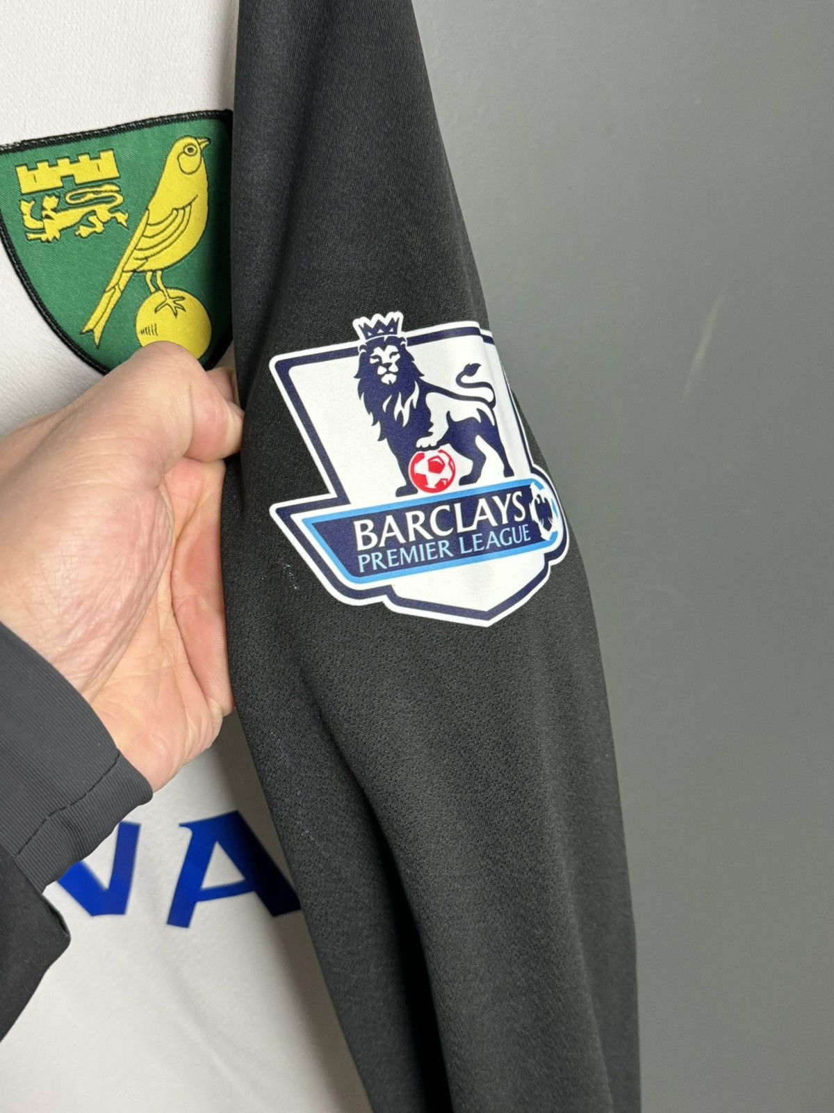 Errea Norwich City 13/14 Away Olsson Football Long Sleeve Jersey Size US S / EU 44-46 / 1 - 6 Thumbnail