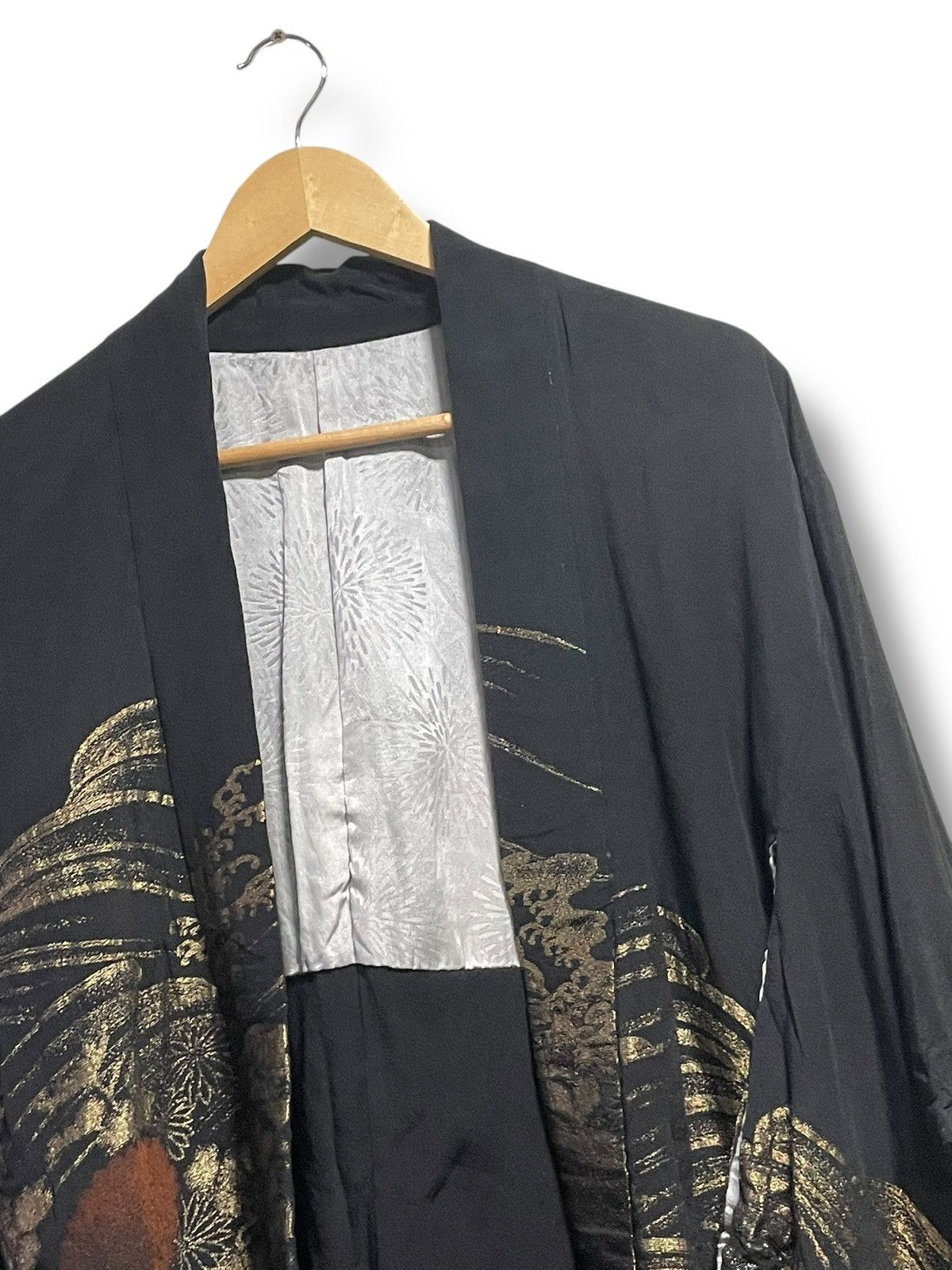 Japanese Brand × Vintage Japanese Brand Embroidered Kimono Outerwear (76) Size US S / EU 44-46 / 1 - 2 Thumbnail