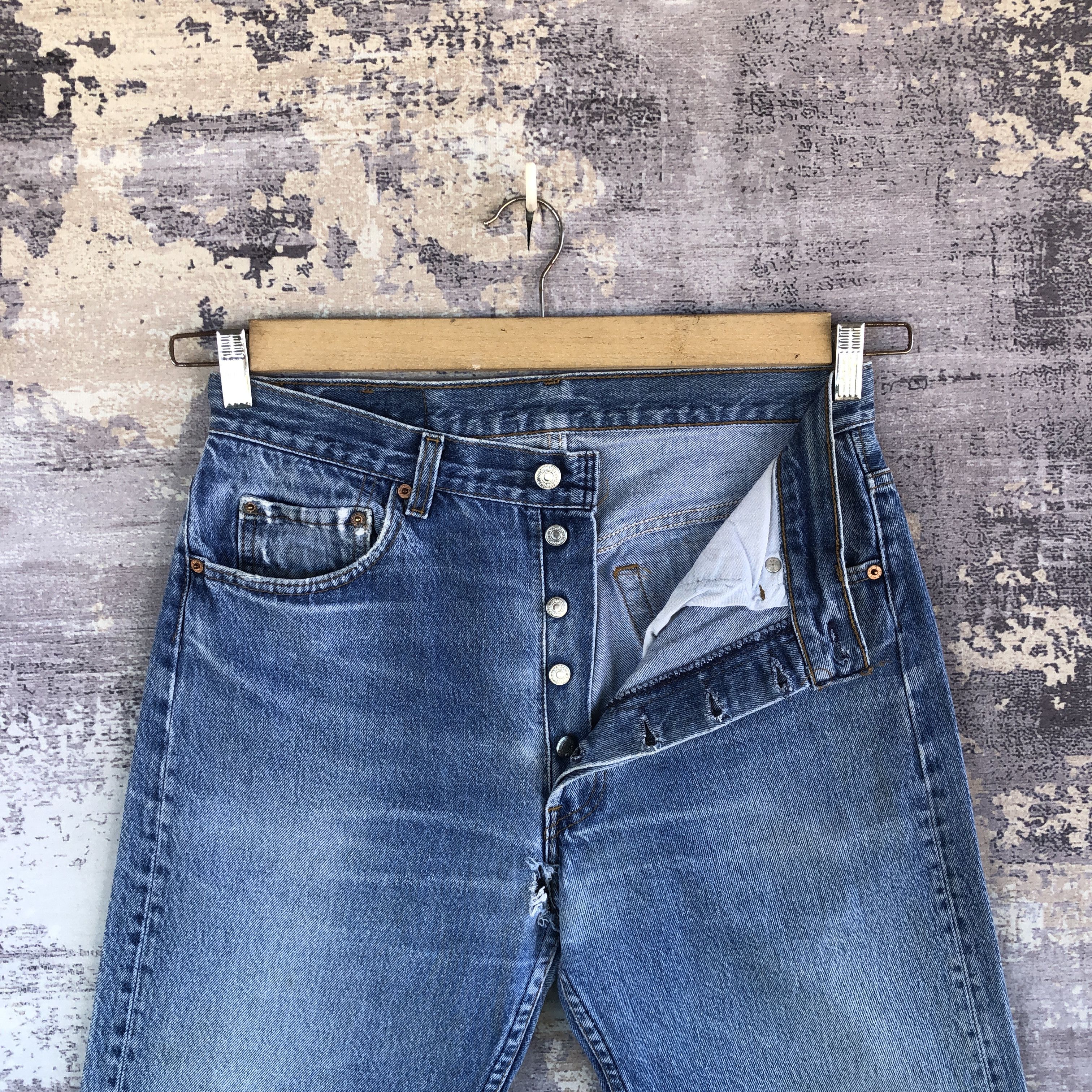 Levi's Vintage Levis 501 Faded Jeans Distressed Light Wash Denim Size US 30 / EU 46 - 5 Thumbnail