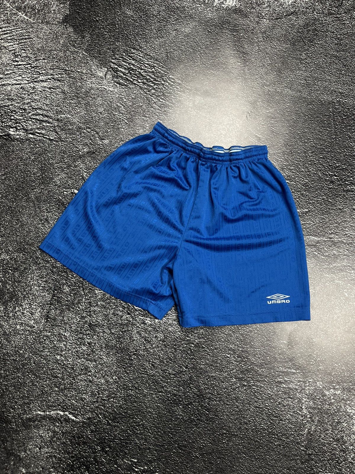Umbro Vintage Umbro Mens Shorts Monogram Blue Dri Fit Y2K Size US 32 / EU 48 - 3 Thumbnail
