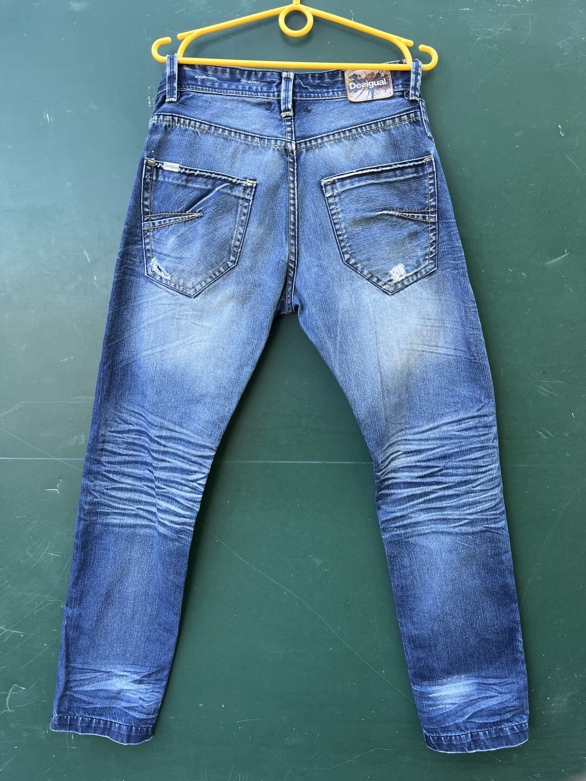 Desigual Desigual y2k Ripped Jeans Denim Washed Size US 30 / EU 46 - 2 Thumbnail