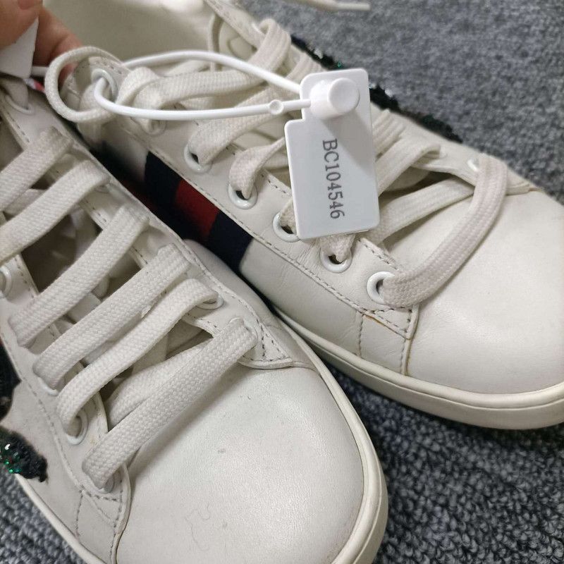 Gucci Gucci ACE Embroidered Sneaker with Crystal Details - Size US 5 / IT 35 - 9 Thumbnail