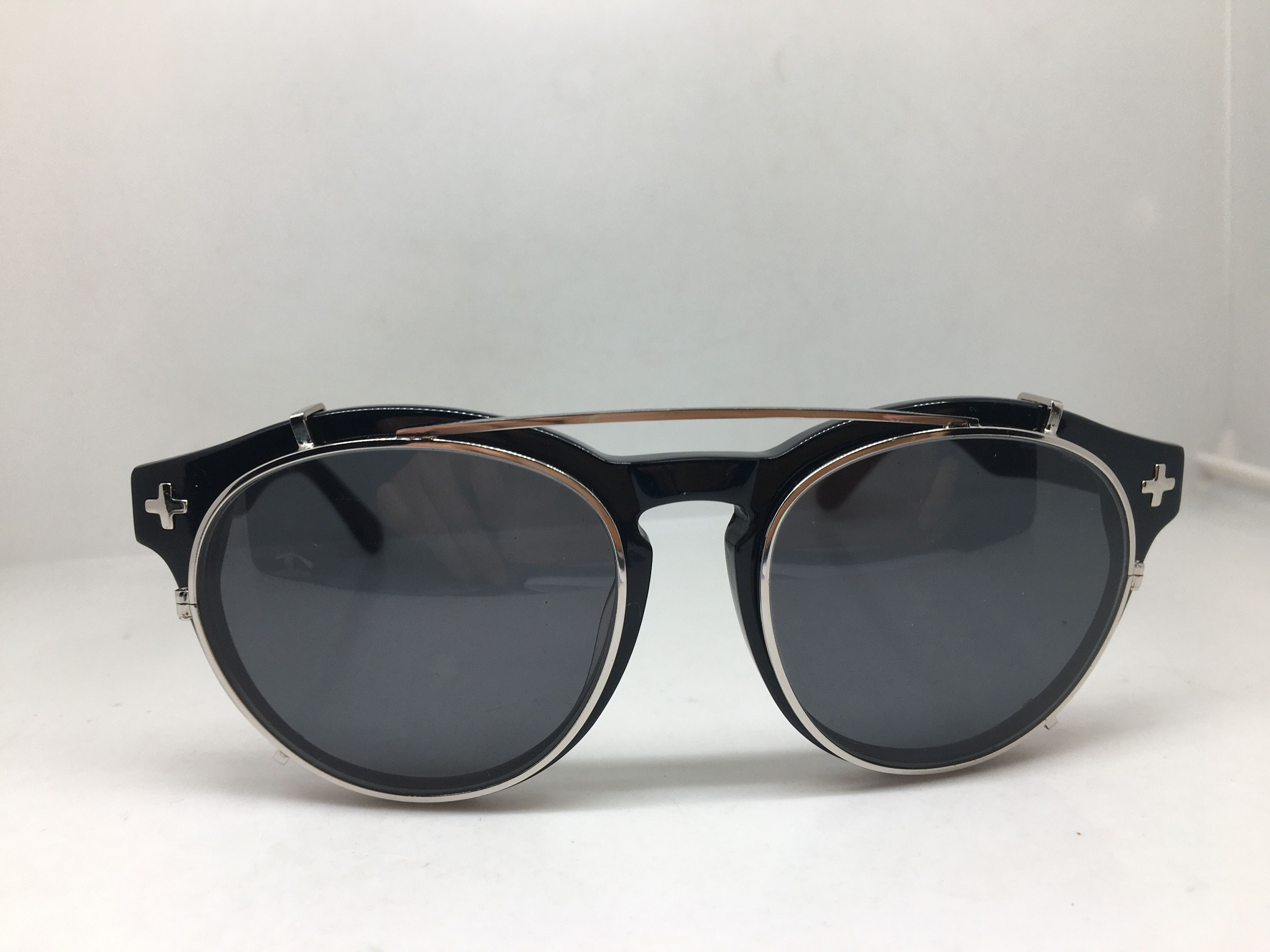 Other VULK Eyewear VASNA Keyhole Eyeglasses Sunglasses w/clip Size ONE SIZE - 1 Thumbnail