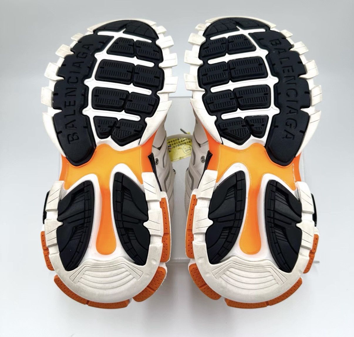 Balenciaga Balenciaga Track White Orange Dad Sneakers K12 Size US 8 / IT 38 - 4 Thumbnail