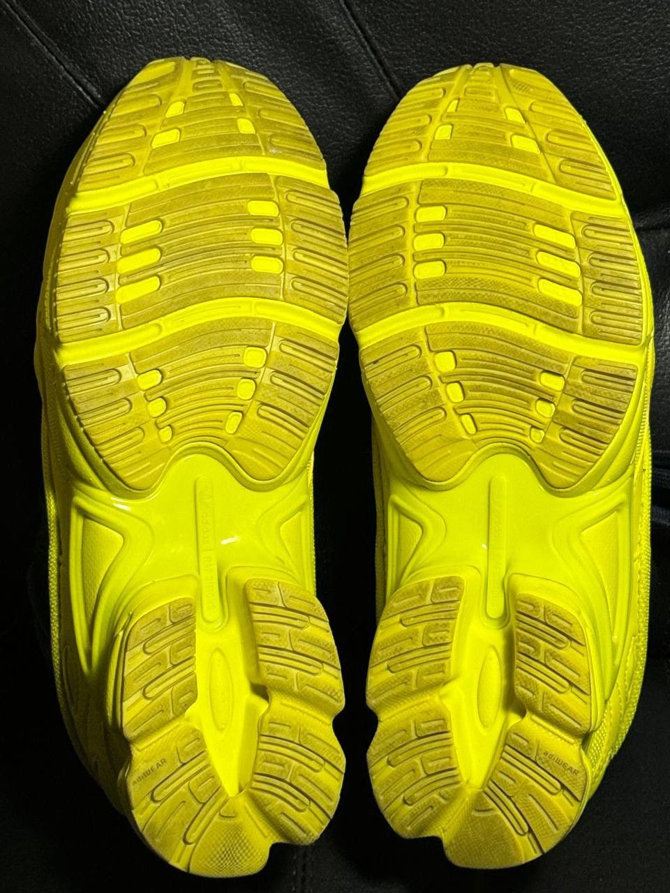 Adidas × Raf Simons 7,5us Adidas Raf Simons Ozweego Yellow FW18 Size US 7.5 / EU 40-41 - 9 Thumbnail