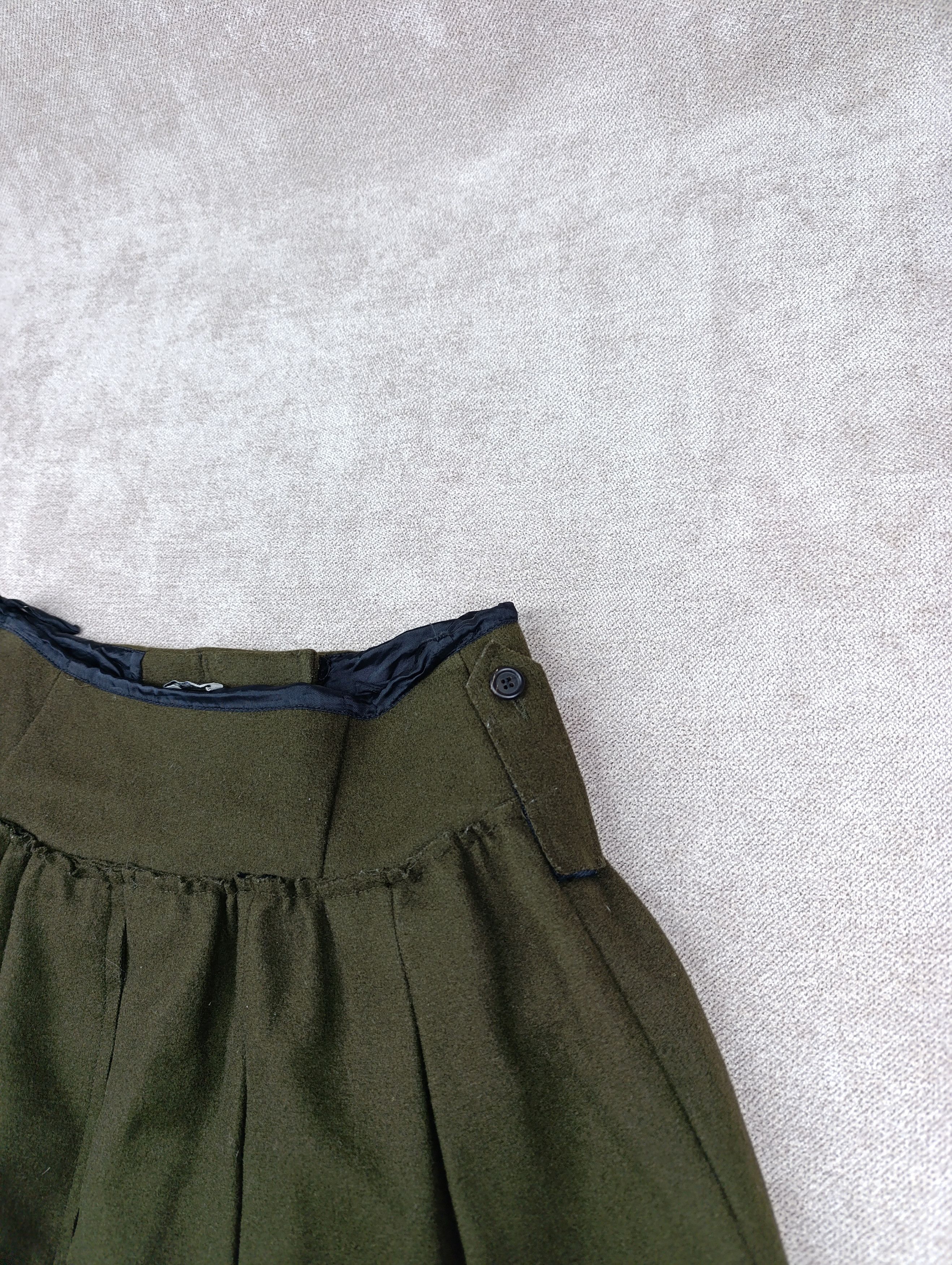 Miu Miu MIU-MIU CHOPPY WOOL PLEATED DARK GREENISH BROWN SKIRT Size 25" / US 0 / IT 36 - 20 Thumbnail