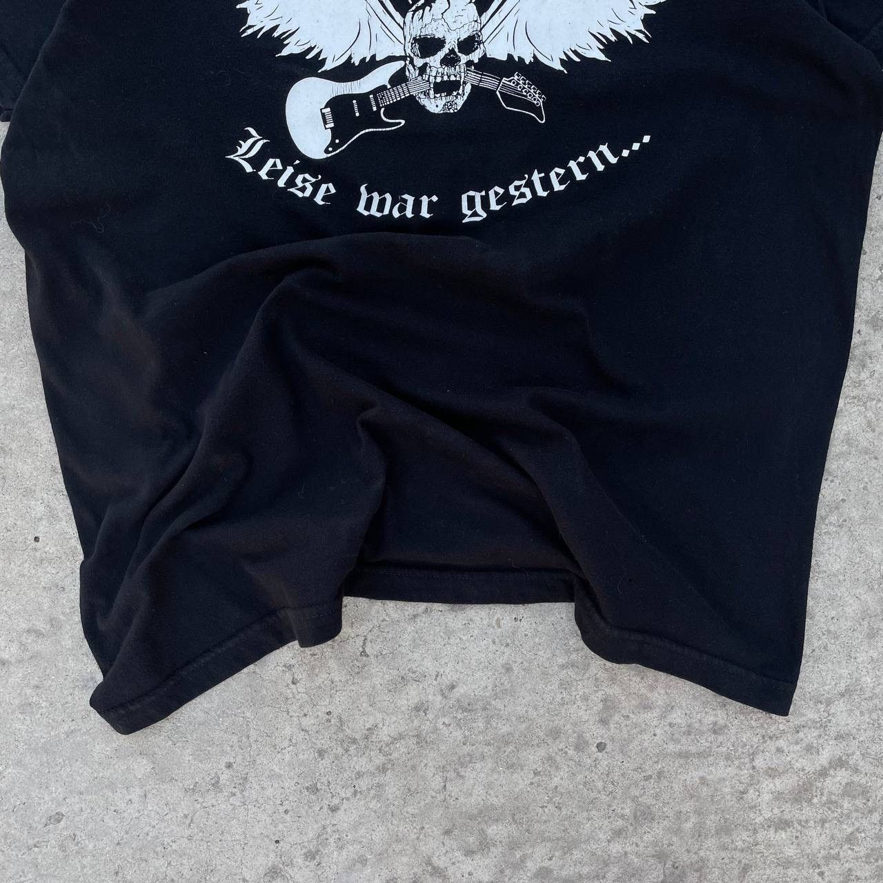 Band Tees Vintage Düsseldorf Rock City T-shirts Band Tee Rock Y2K 00s Size US L / EU 52-54 / 3 - 9 Thumbnail