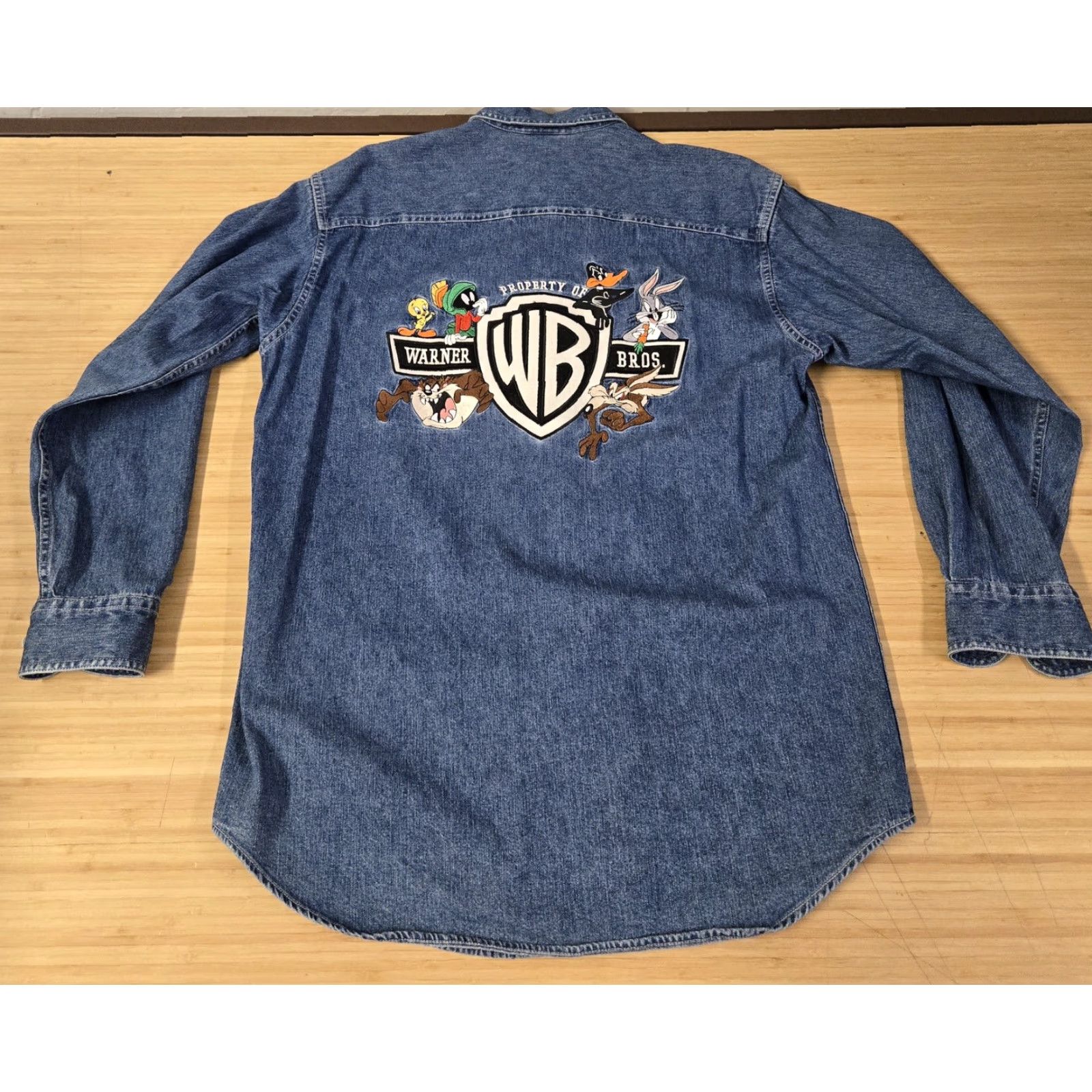 Vintage VINTAGE Warner Bros Shirt Mens Small Denim Looney Tunes Embroidered 90s Cartoon Size US S / EU 44-46 / 1 - 5 Thumbnail