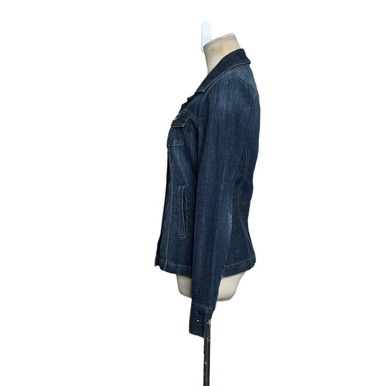 Tommy Hilfiger Tommy Hilfiger blue denim buttoned jacket size small Size S / US 4 / IT 40 - 9 Thumbnail