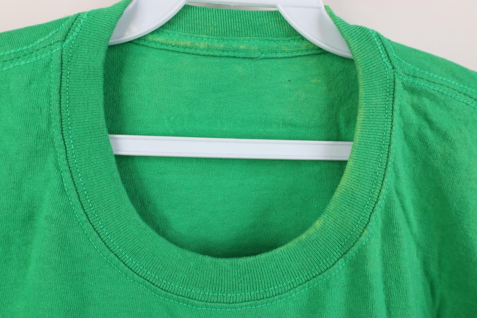 Vintage Vintage Crew The Last Tour Barry Manilow Band T-Shirt Green Size US XL / EU 56 / 4 - 9 Thumbnail