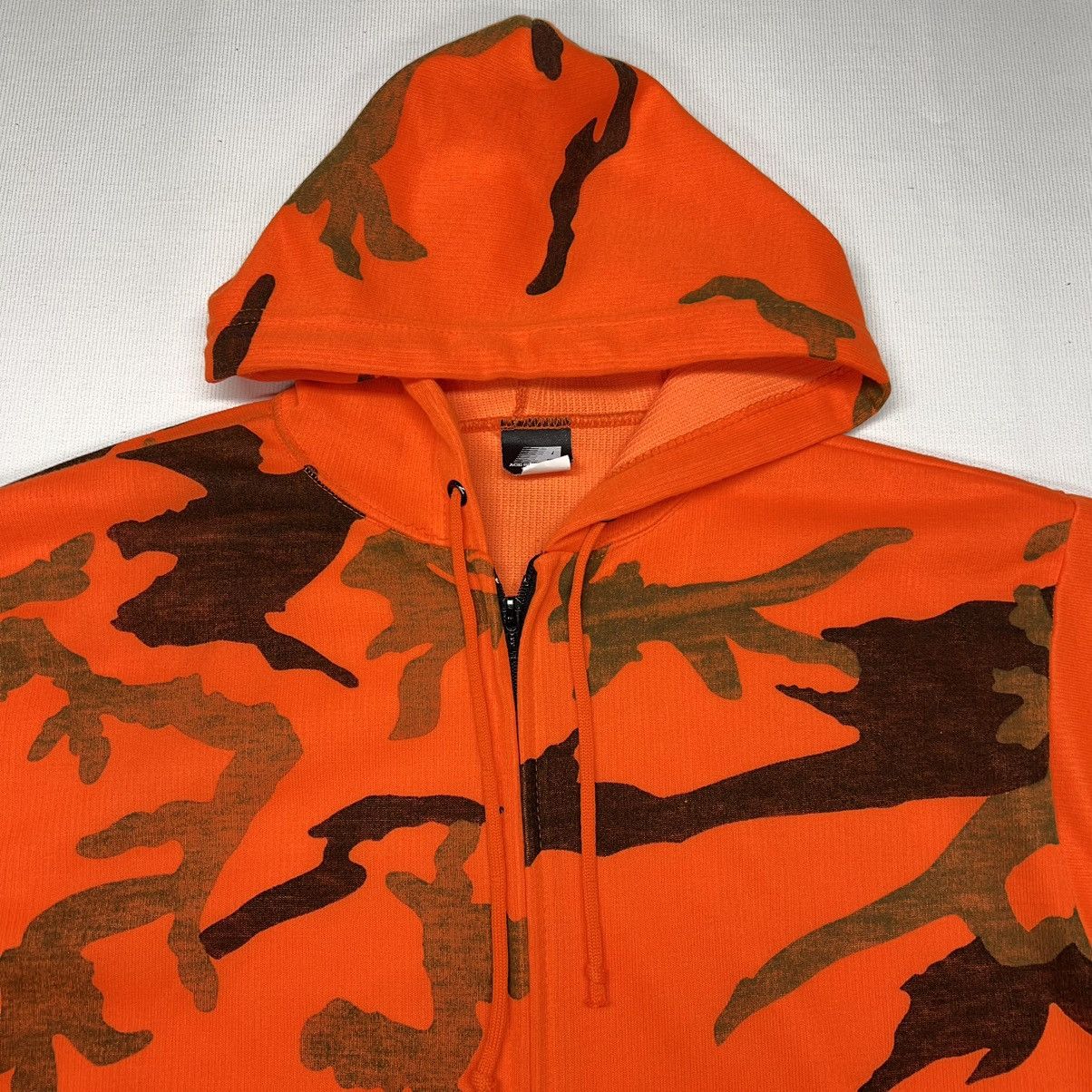 Vintage Ace Sportswear Hoodie Orange Blaze Camo Hooded Sweatshirt Size US M / EU 48-50 / 2 - 4 Thumbnail