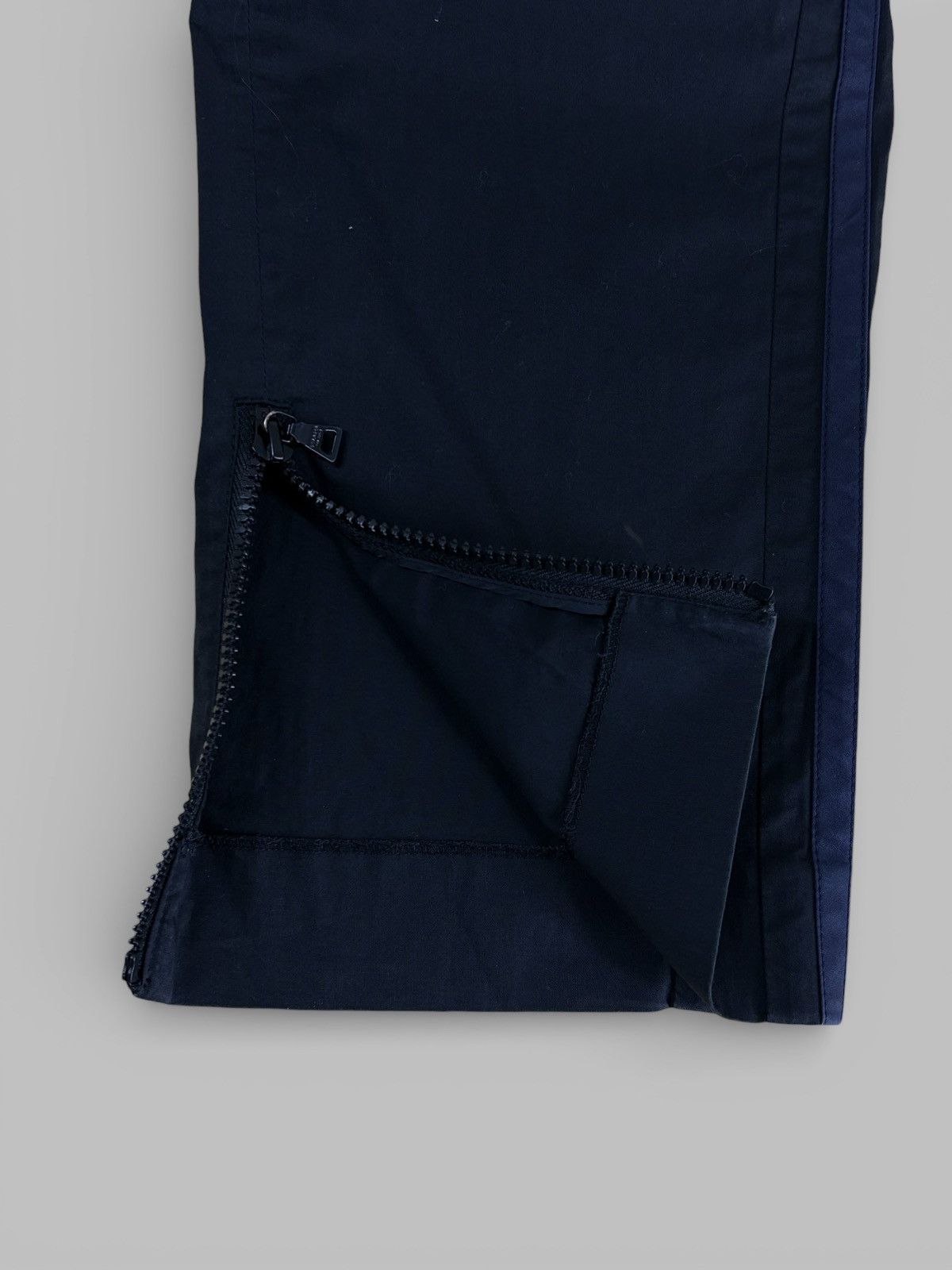 Prada Prada 2000s Black Technical Pants With Blue Sides Stripes Size US 36 / EU 52 - 15 Thumbnail