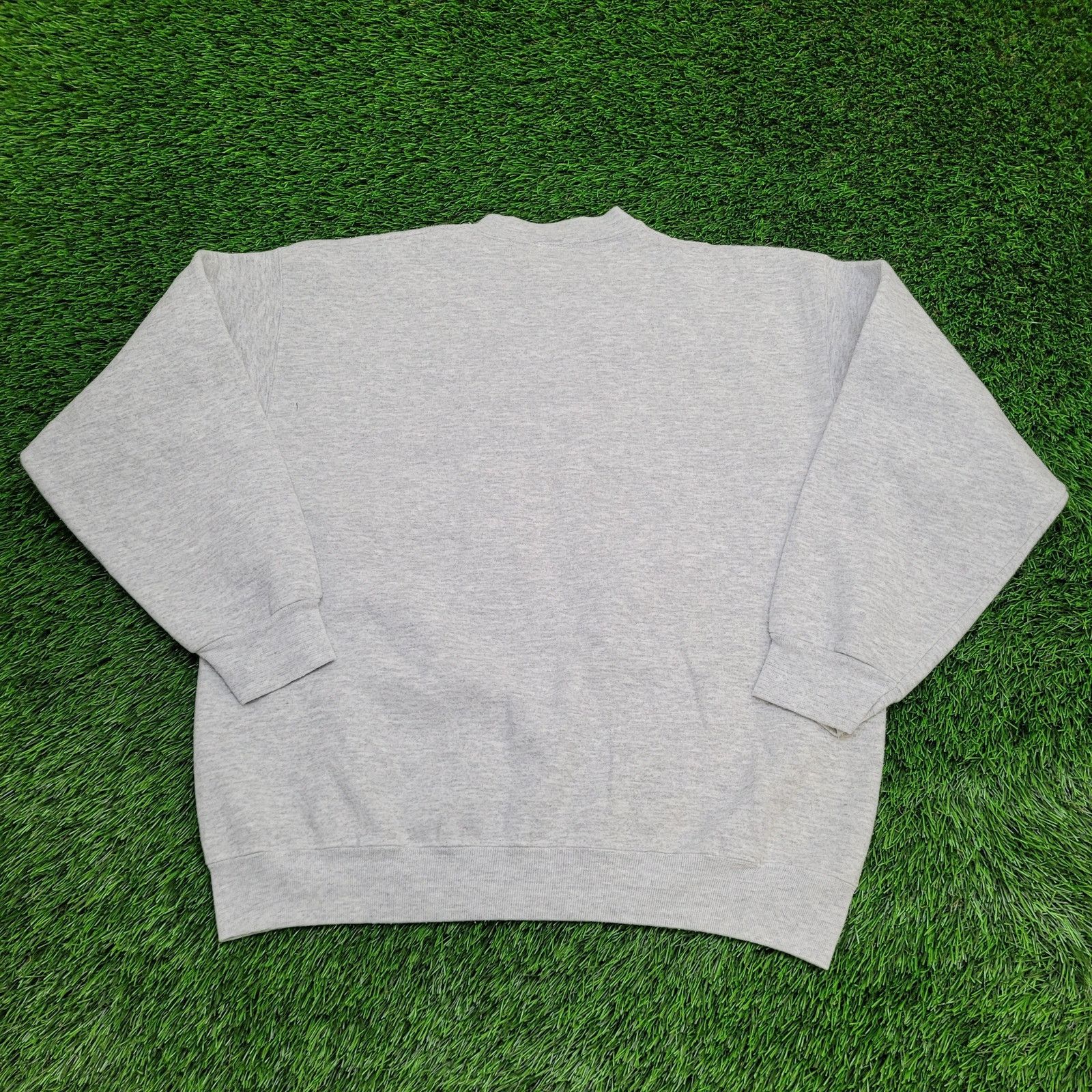 Champion Vintage 80s Champion Sweatshirt Womens XL 24x26 Script Logo Size XL / US 12-14 / IT 48-50 - 2 Thumbnail