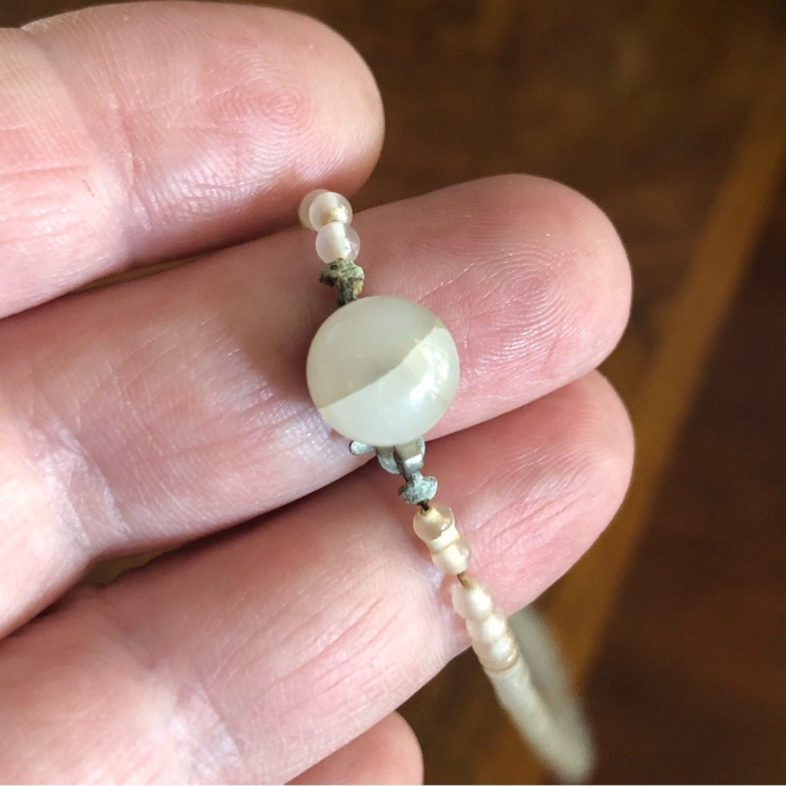 Other Vintage graduated opalescent glass wedding bead necklace Size ONE SIZE - 8 Thumbnail