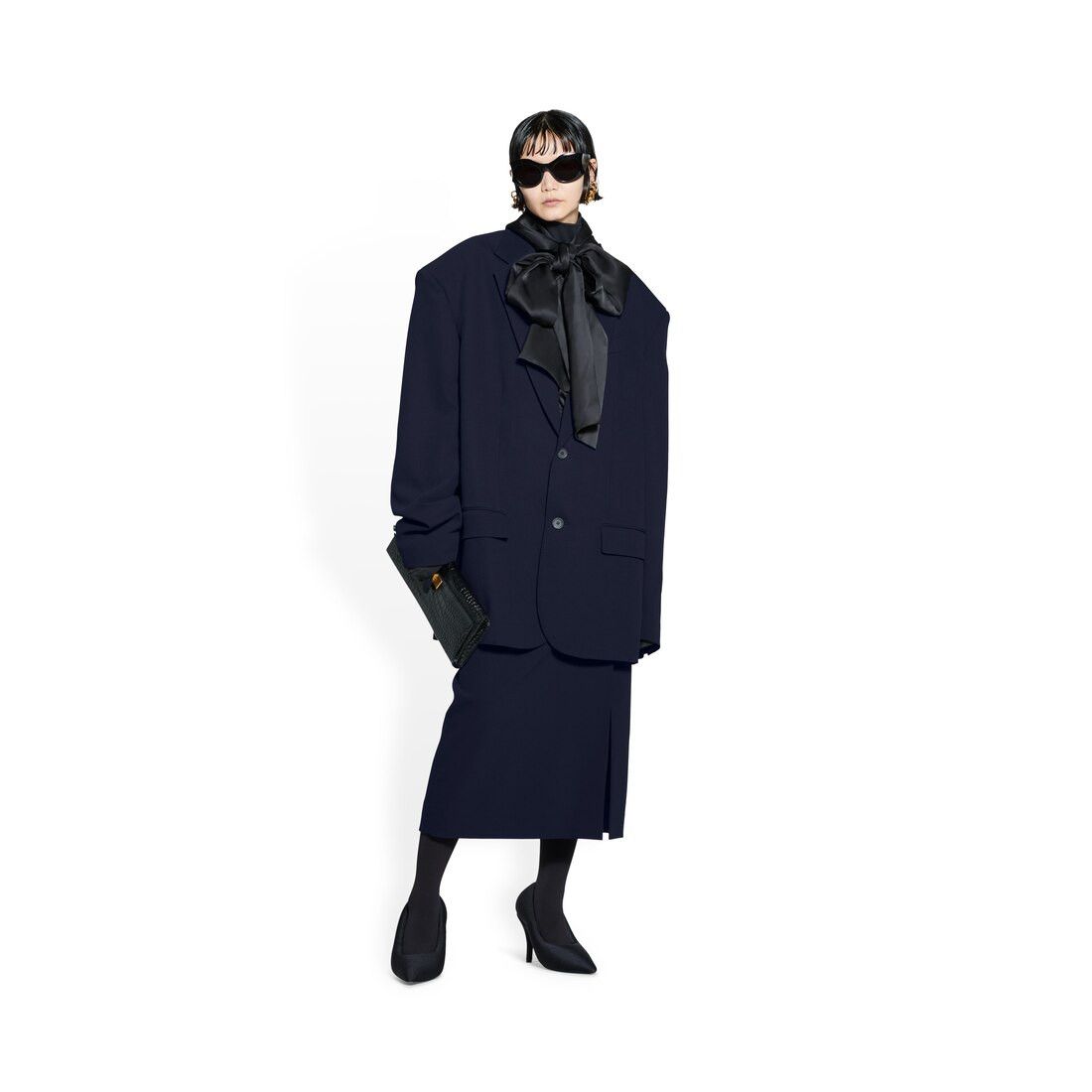 Balenciaga o1in1g1024 Oversized Jacket in Navy Blue Size S / US 4 / IT 40 - 1 Thumbnail