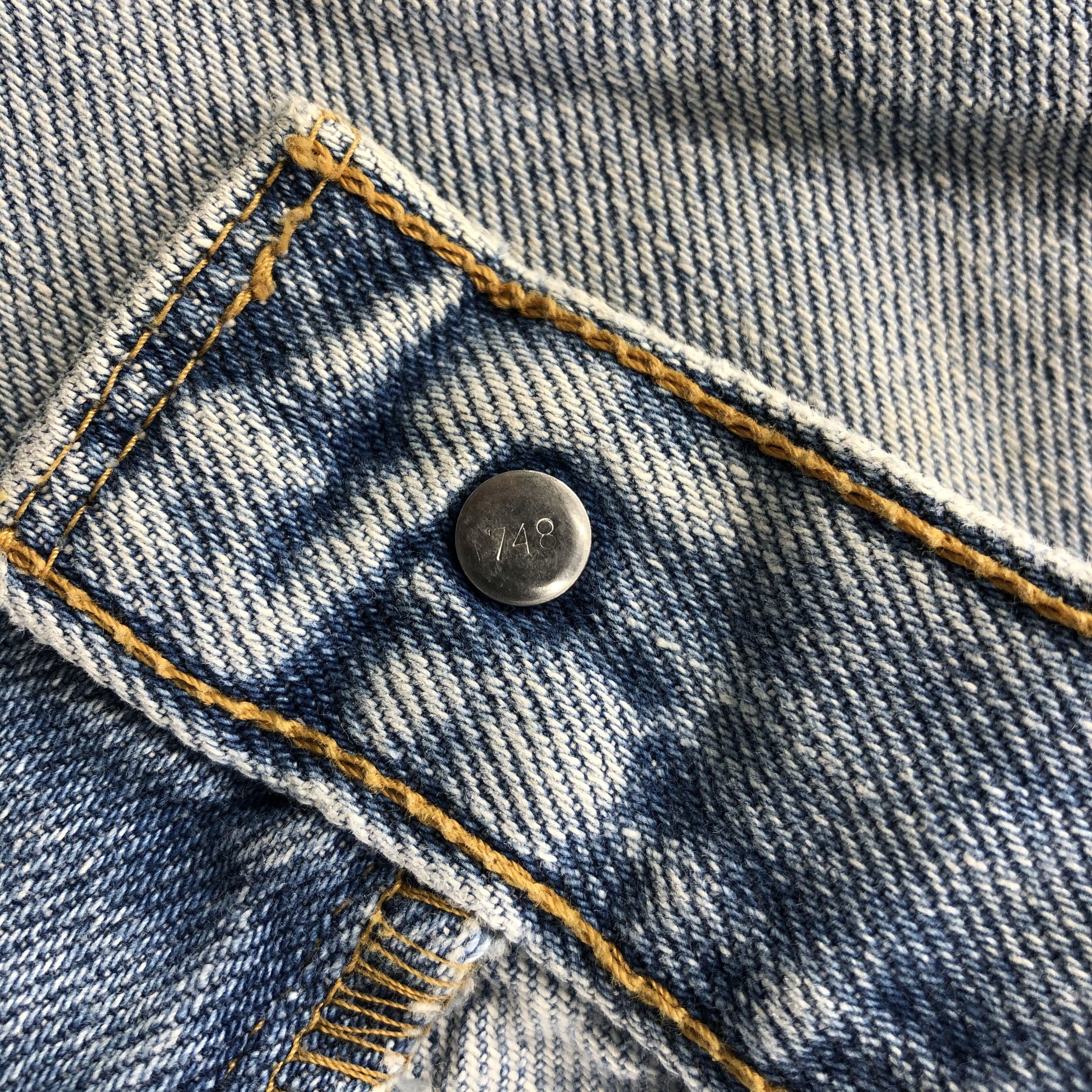 Levi's Light Washed Vintage Levis 560 Jeans Baggy Denim-J1005 Size US 38 / EU 54 - 9 Thumbnail