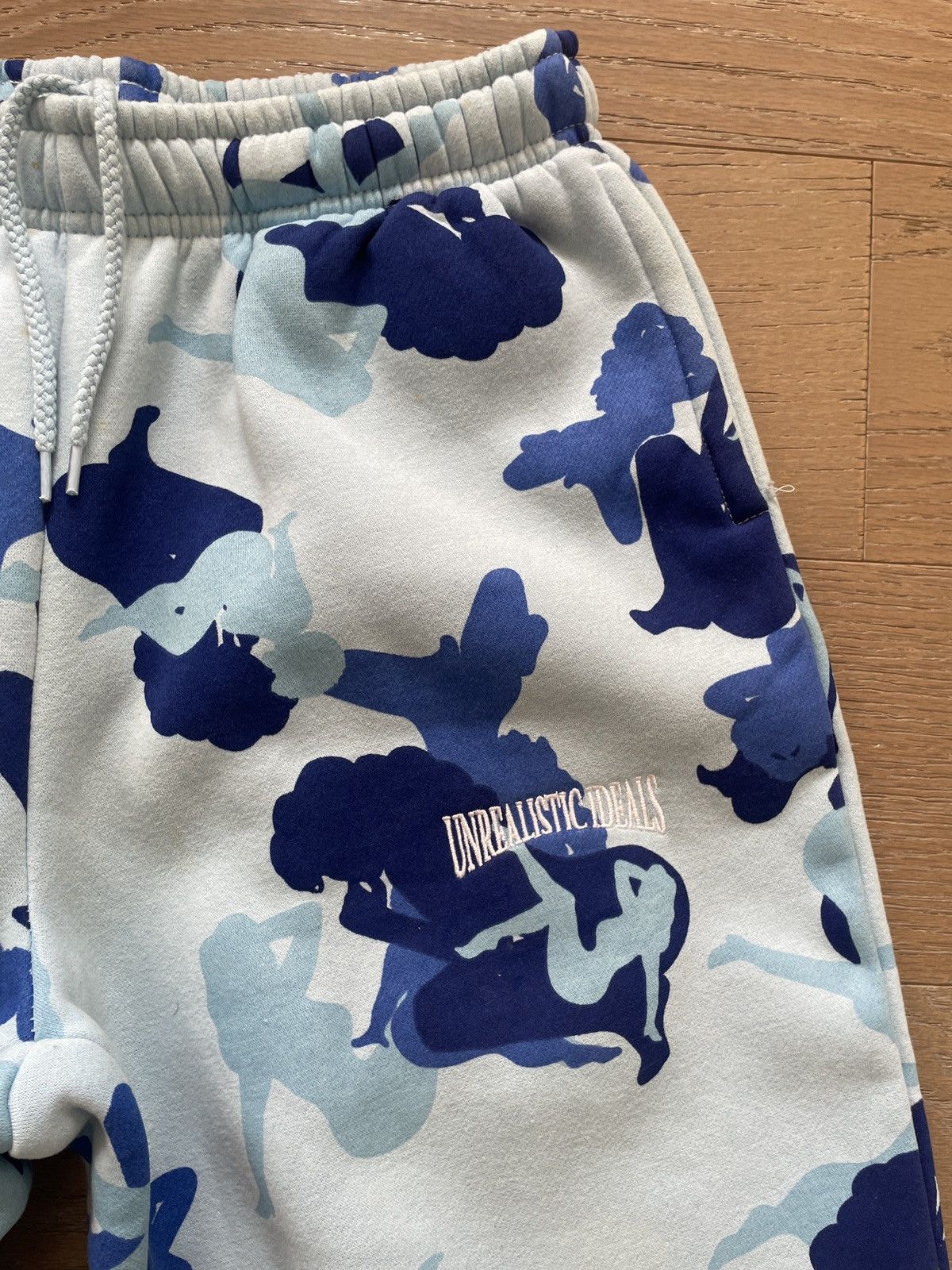 Named Collective NAMED COLLECTIVE - “UNREALISTIC IDEALS” CAMO SWEATPANTS Size US 32 / EU 48 - 2 Thumbnail