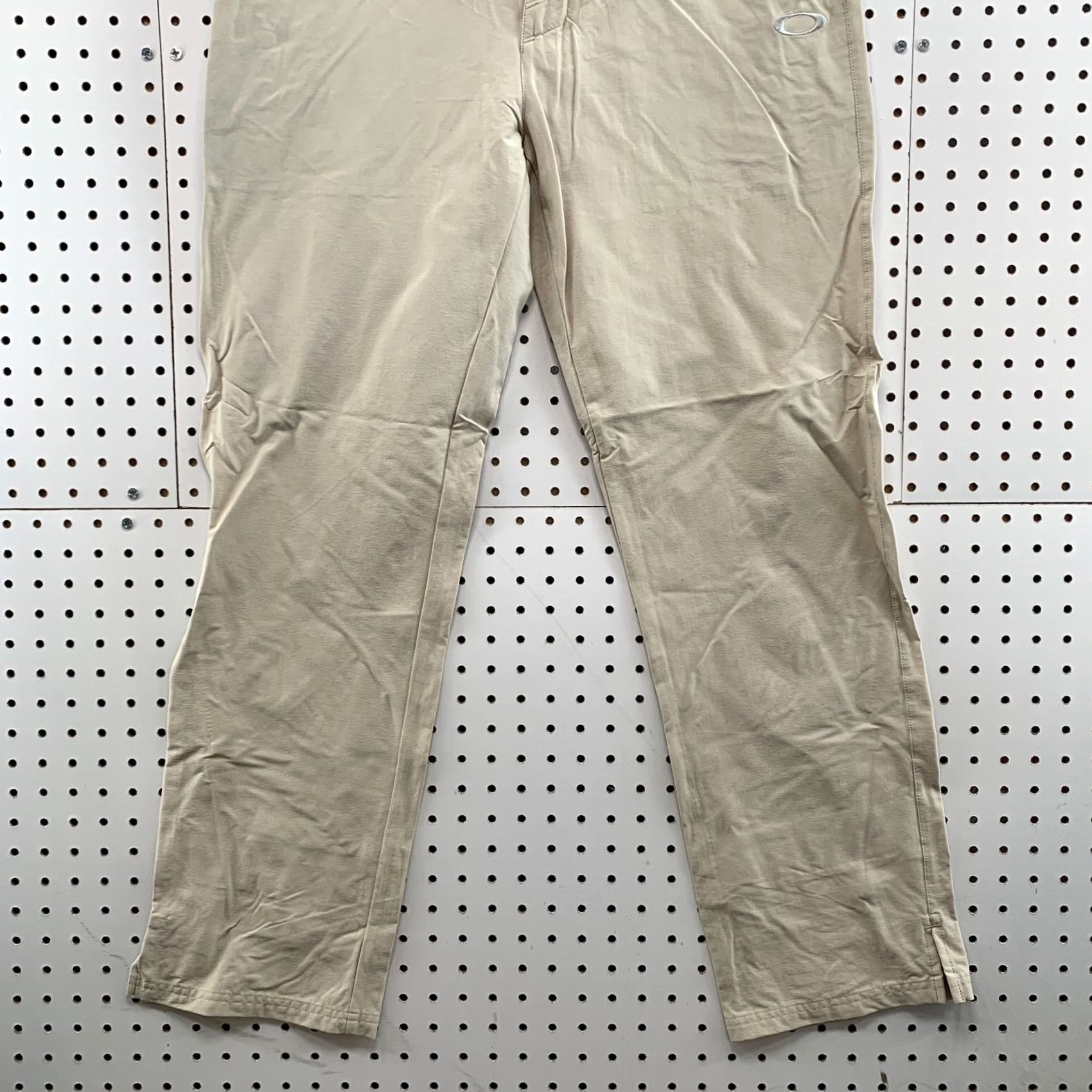 Oakley Oakley Pants Mens 34 Beige Chino Size Fits 34x30 Hiking Outdoor Size US 34 / EU 50 - 5 Thumbnail