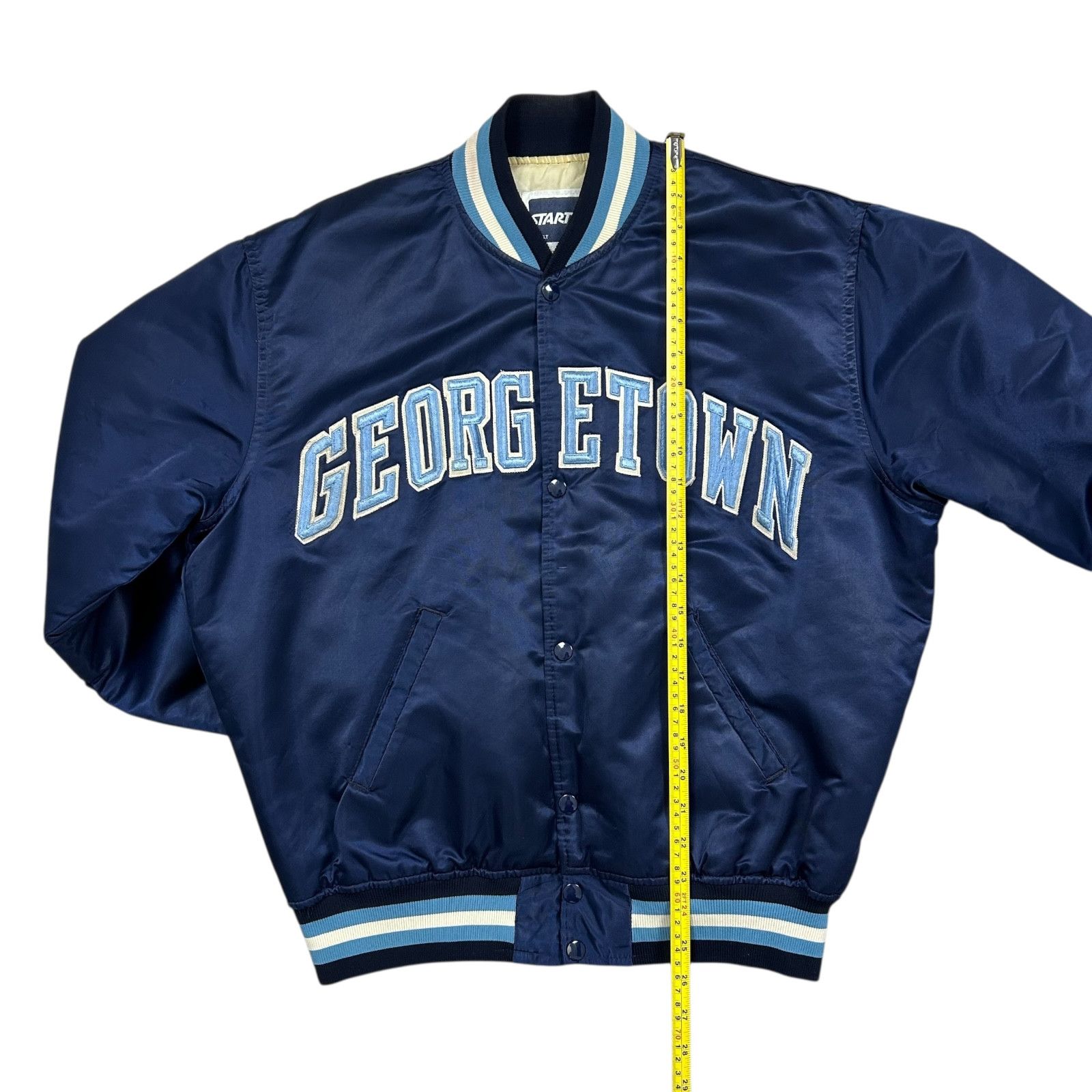 NCAA VTG 90s GEORGETOWN HOYAS STARTER SATIN JACKET MADE IN USA Size US L / EU 52-54 / 3 - 13 Thumbnail
