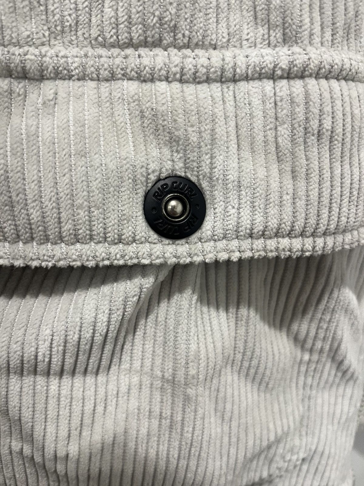 Rip Curl × Ripcurl Vintage 90’s Rip Curl reversible corduroy jacket cream Size US S / EU 44-46 / 1 - 5 Thumbnail