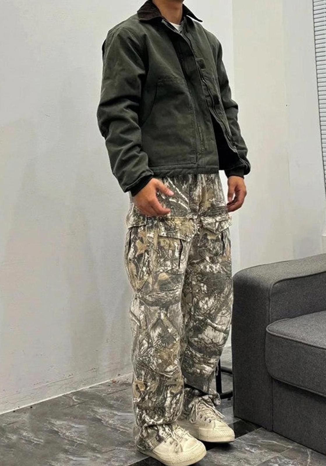 Vintage Camouflage Multi Pocket Cargo Pants Size US 30 / EU 46 - 1 Thumbnail