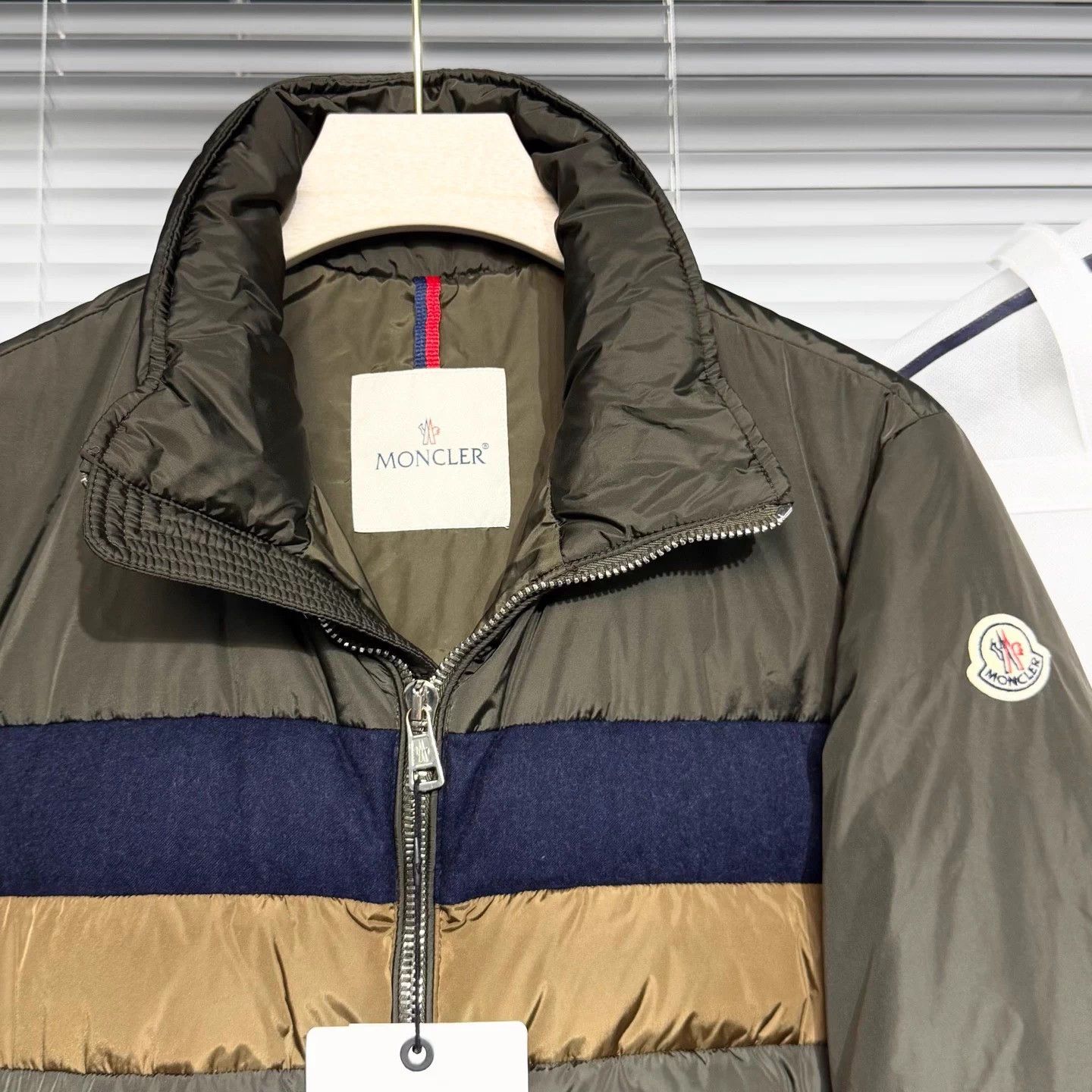 Moncler Moncler Deep Green Cuff Logo Down Jacket 2 Size US M / EU 48-50 / 2 - 3 Thumbnail