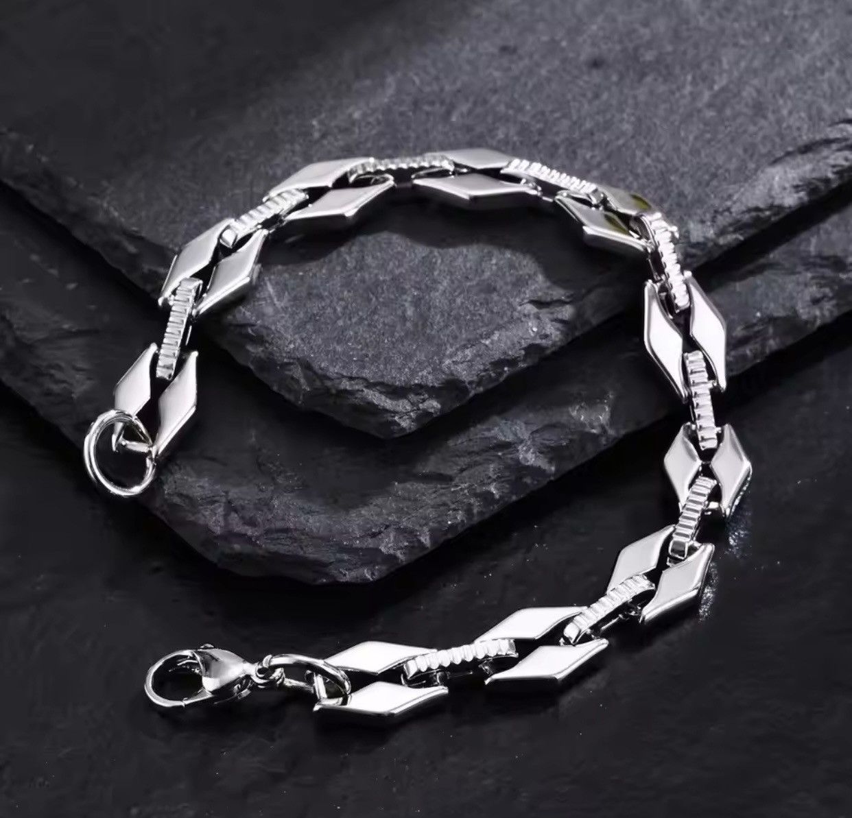 Jewelry Handmade Stainless Steel Link Wristband Size ONE SIZE - 2 Thumbnail