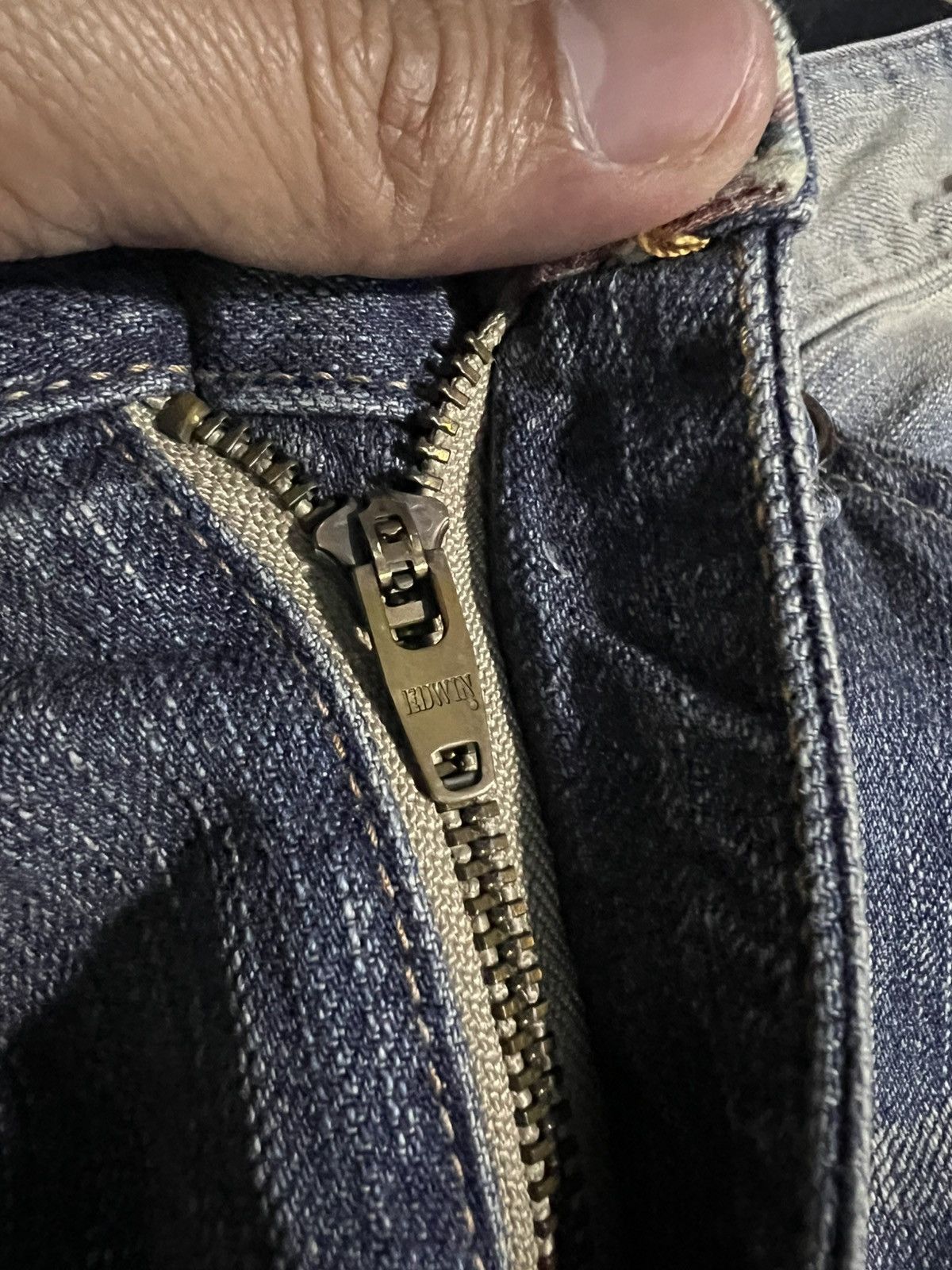 Edwin × If Six Was Nine × Le Grande Bleu (L.G.B.) 💥BAGGY💥EDWIN EXCLUSIVE VINTAGE WASHED FADED JEANS Size US 32 / EU 48 - 9 Thumbnail