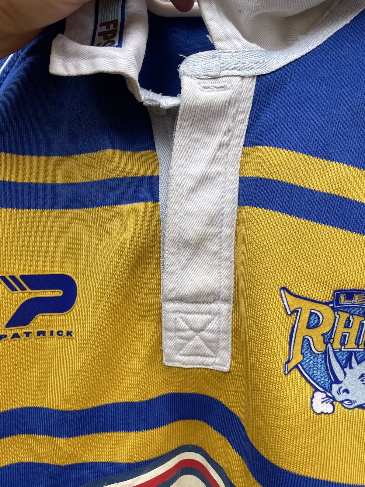 Vintage VINTAGE LEEDS RHINOS 2005/06 HOME RUGBY SHIRT JERSEY PATRICK Size US L / EU 52-54 / 3 - 7 Thumbnail