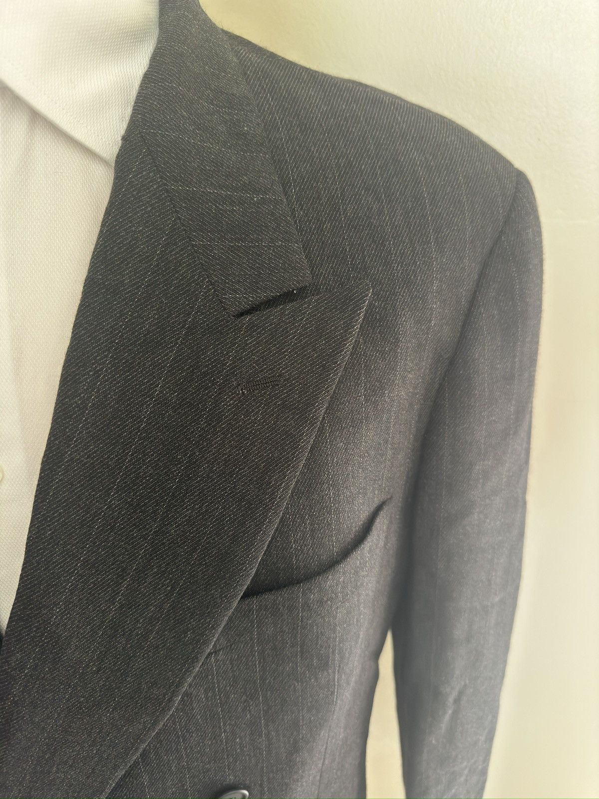Giorgio Armani Giorgio Armani Made in Italy DB Peak Lapel Jacket Size 42L Size 42R - 3 Thumbnail