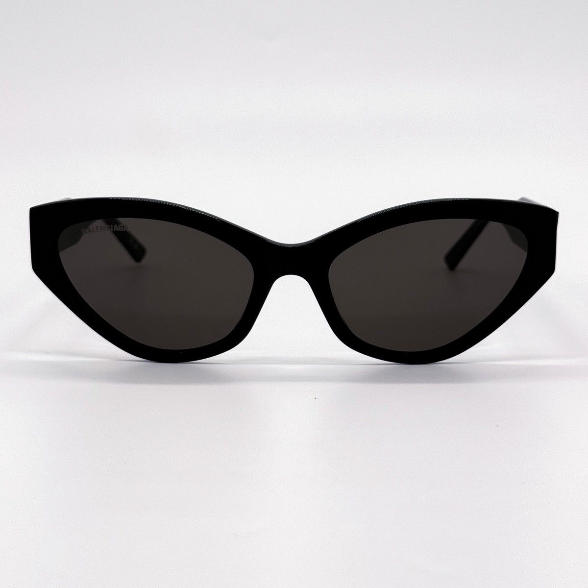 Balenciaga NEW BALENCIAGA BB0306S 001 CAT EYE BLACK WOMEN SUNGLASSES Size ONE SIZE - 4 Thumbnail