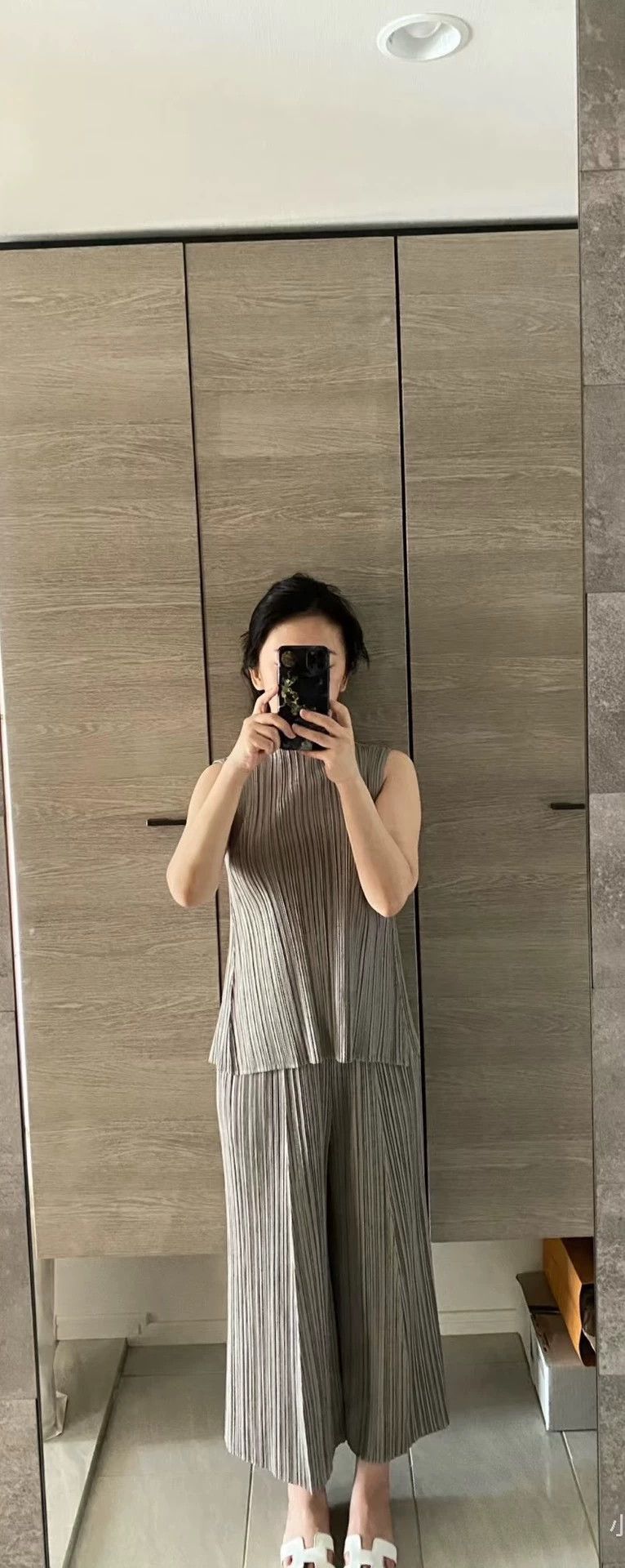 Issey Miyake issey miyake size:2 Grey wide-leg pants Size 42" / US 20 - 1 Thumbnail