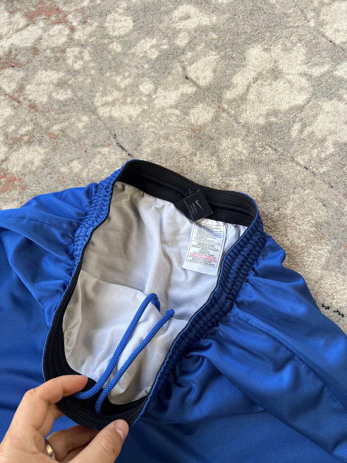 Nike Nike Vintage Shorts Size US 34 / EU 50 - 4 Thumbnail