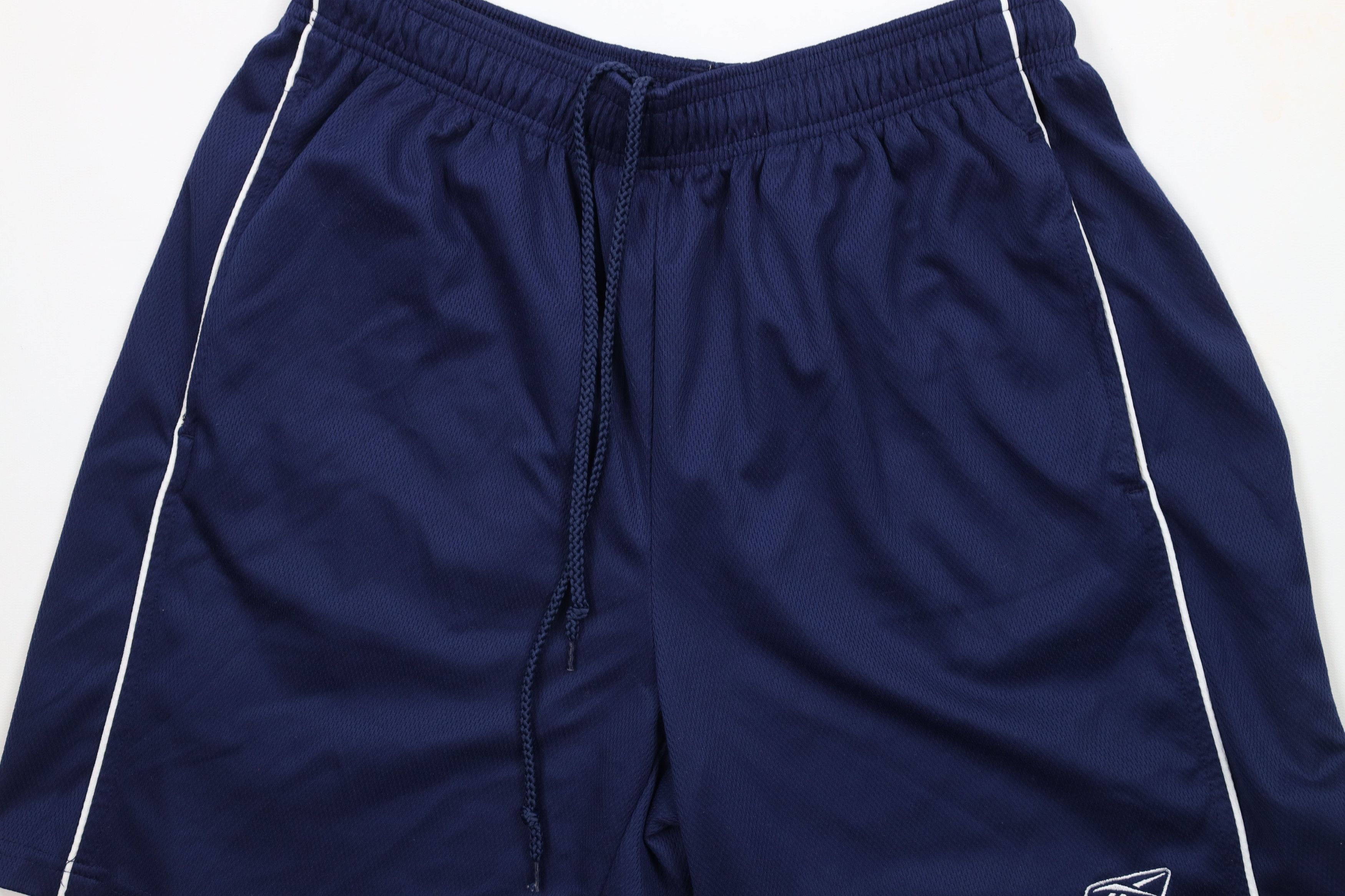 Reebok × Vintage Vintage Reebok Logo Above Knee Gym Shorts Blue Polyester Size US 32 / EU 48 - 3 Thumbnail