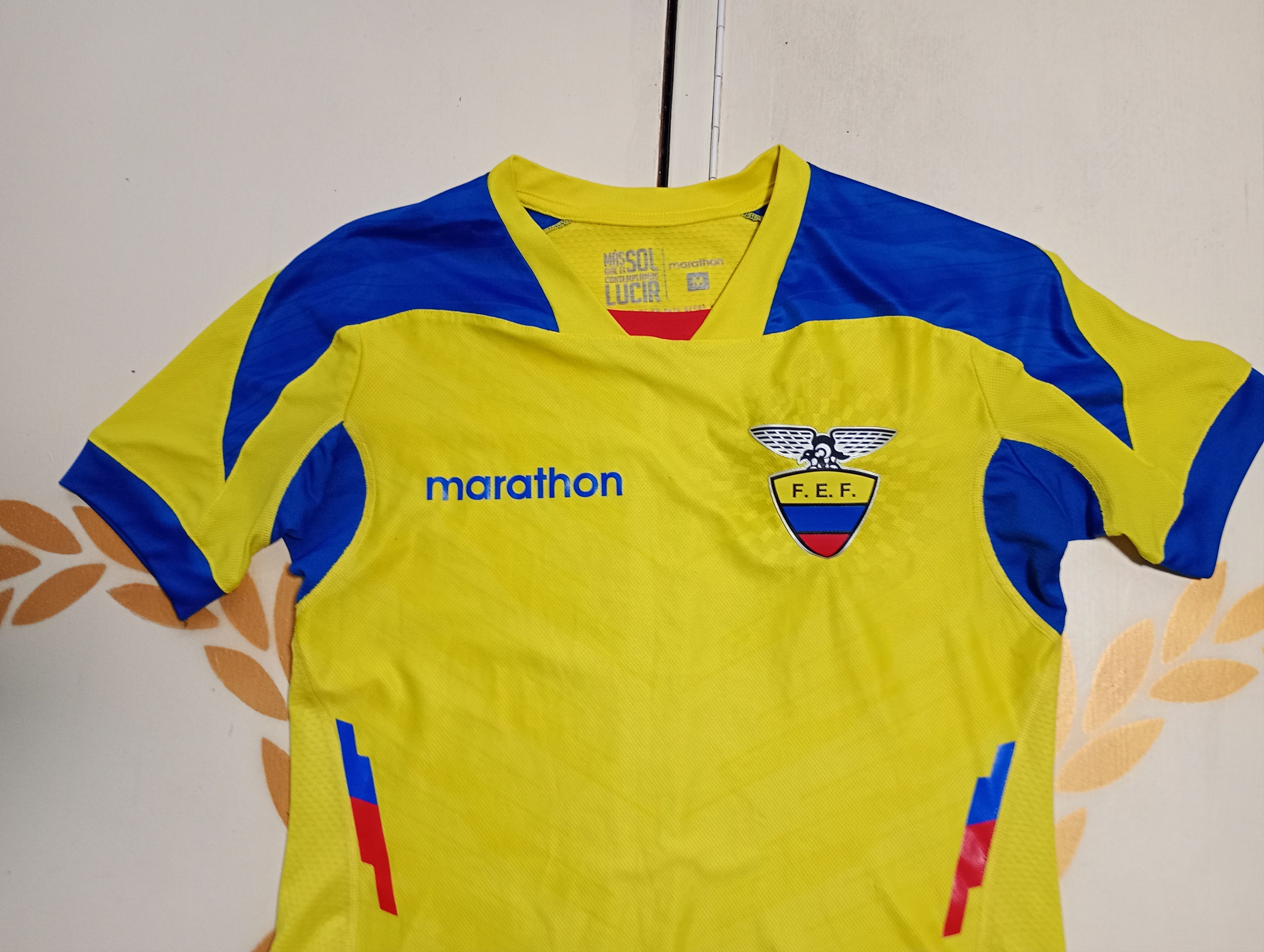 Other Marathon Ecuador Team Jersey 2014-2015 Size US M / EU 48-50 / 2 - 4 Thumbnail