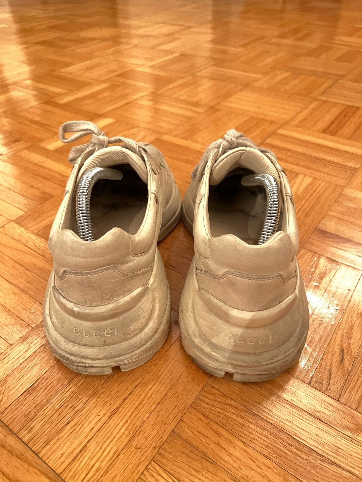 Gucci Gucci 7 Rhyton Distressed Ivoire Dirty Oversized Sneakers Size US 7 / EU 40 - 2 Thumbnail