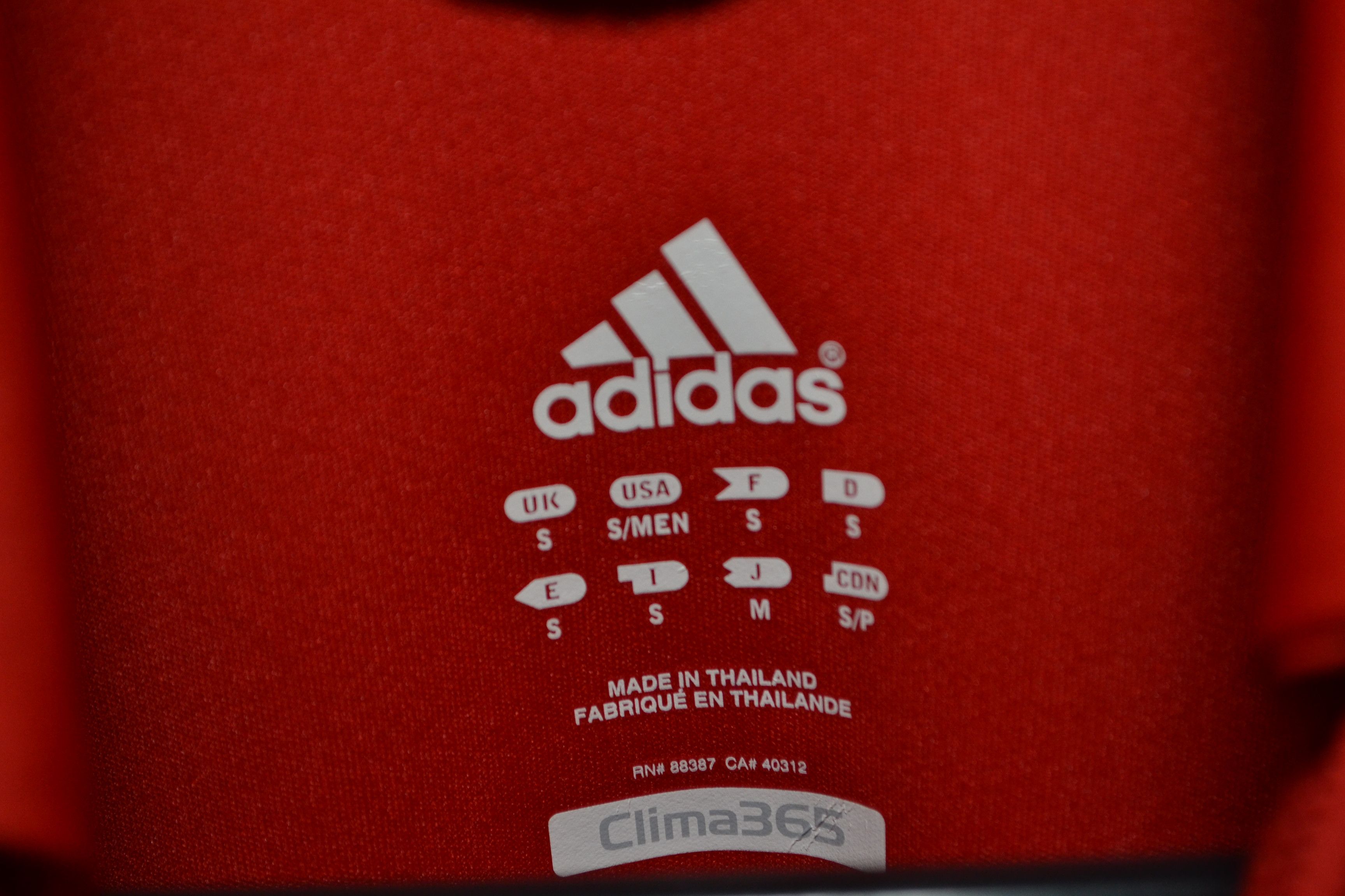 Adidas Toronto FC Jrsey 2008 MLS adult Size S Size US S / EU 44-46 / 1 - 9 Thumbnail