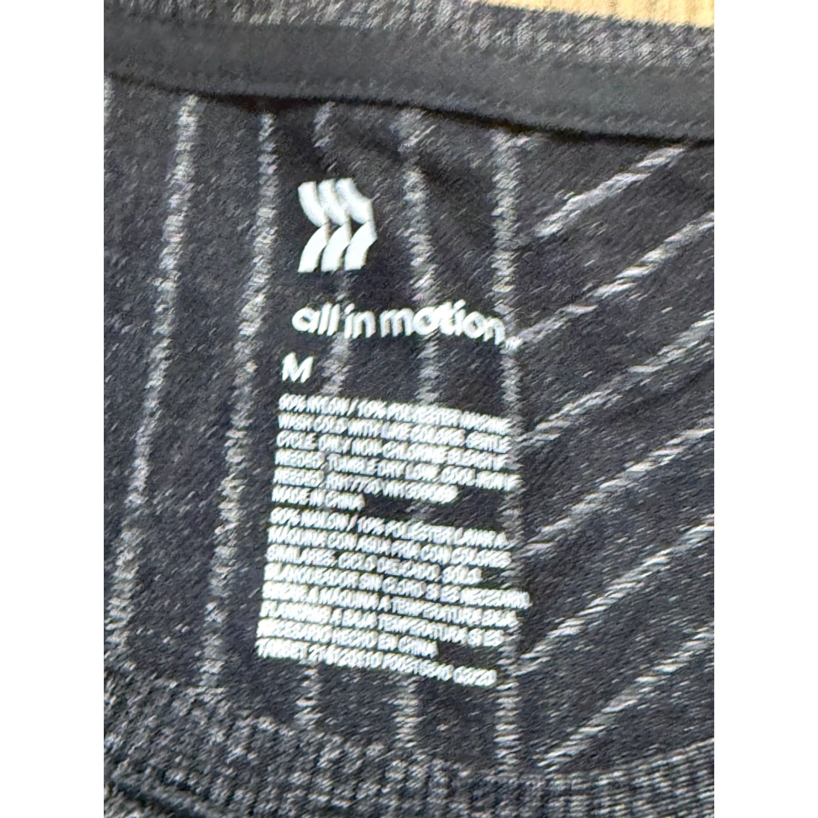 Vintage All in Motion Shirt Womens Medium Gray Black Stripe Long Sleeve Athletic Wear Size M / US 6-8 / IT 42-44 - 5 Thumbnail