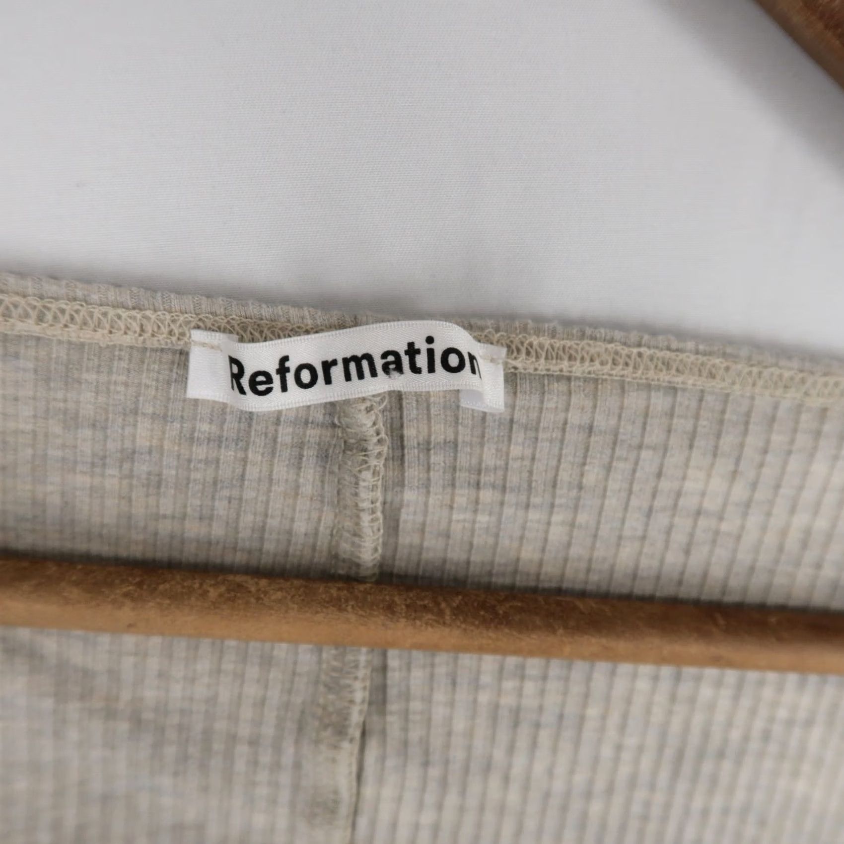 Reformation Reformation Shirt Womens XL Beige Heather Cropped Long Sleeve Square Neck Shirt Size XL / US 12-14 / IT 48-50 - 6 Thumbnail