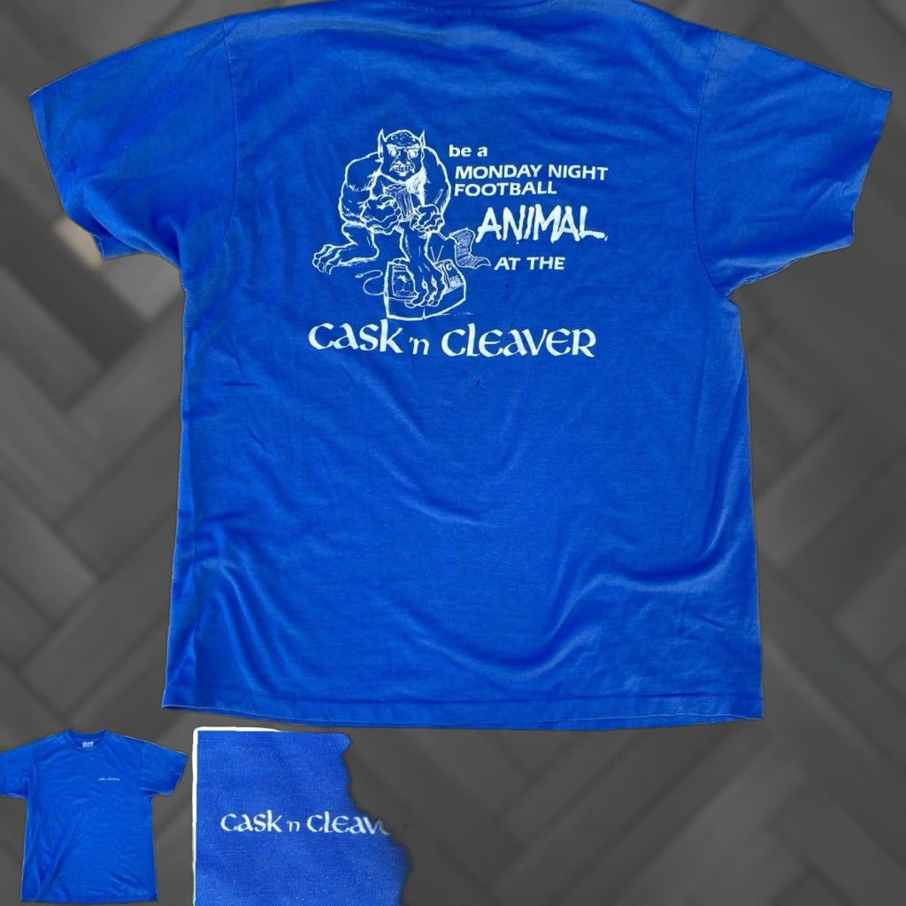VINTAGE Hanes T-Shirt Cask ’n Cleaver Monday Night Football Animal Logo Tee 80s Blue L Mens