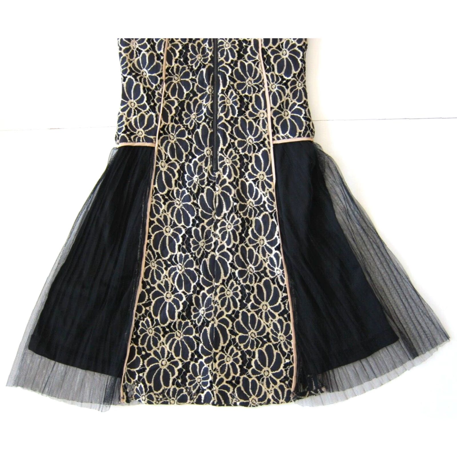 Anthropologie VINTAGE A'reve Anthropologie Black Gold Lace Floral Boho Romantic A-Line Tank Dress S Size S / US 4 / IT 40 - 6 Thumbnail