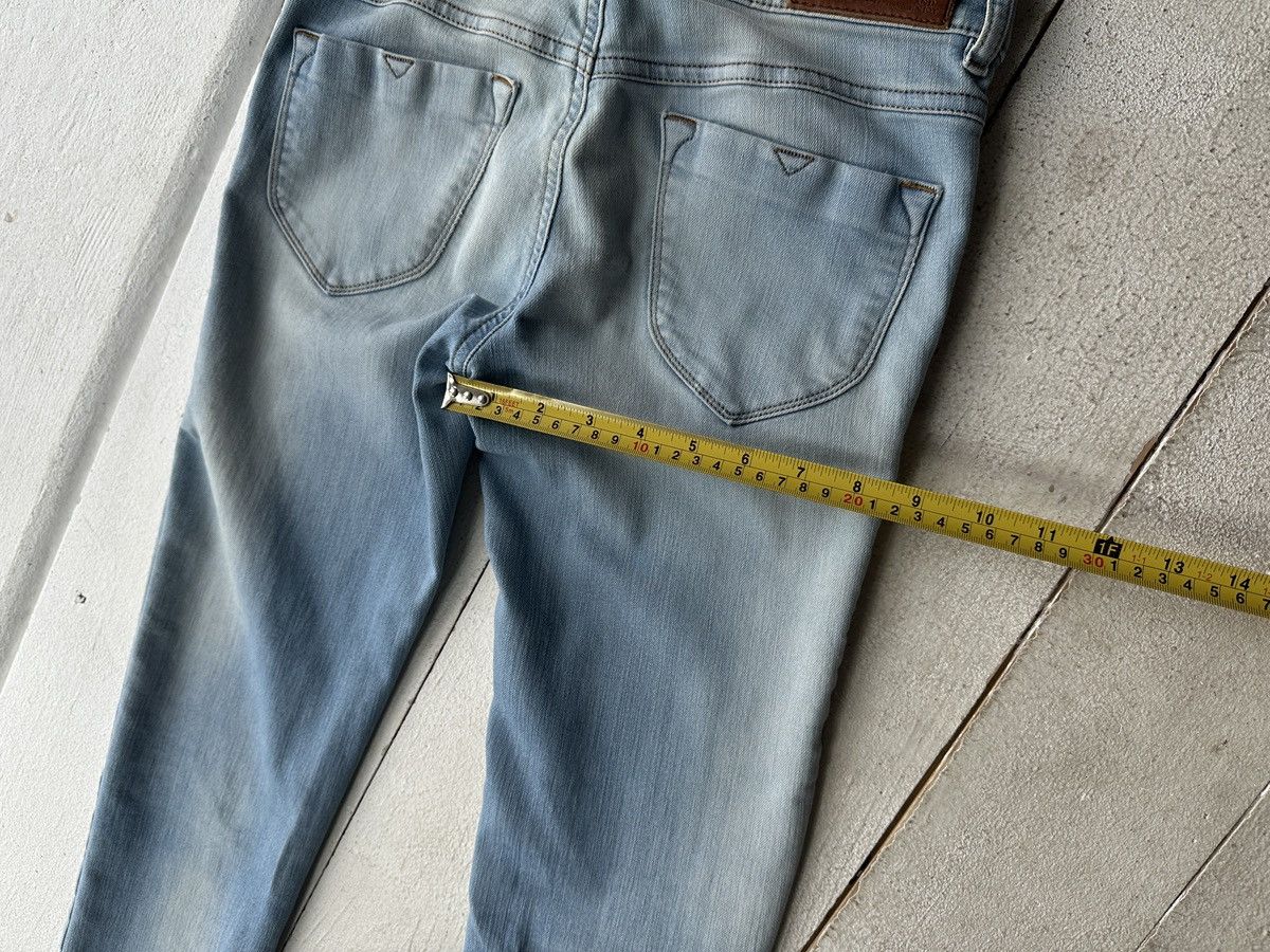 Diesel 🚨Gothic Diesel Regular Slim relax Flared Jeans Womens Size 27" / US 4 / IT 40 - 21 Thumbnail